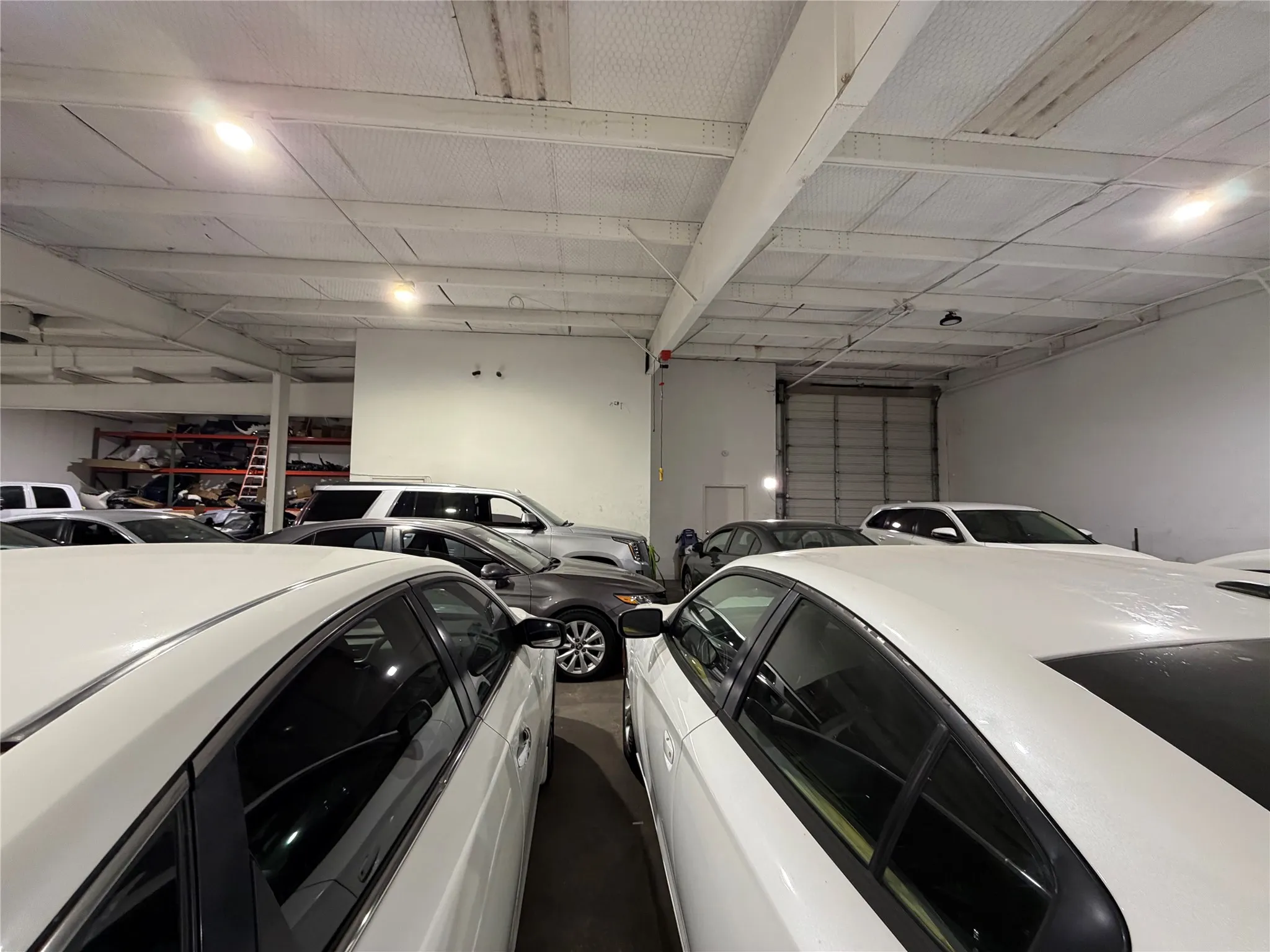 Industrial For Sale in Dallas County , 11252 Goodnight Lane, Dallas, Texas 75229, 0, 0, Garage spaces, 0 Sqft, built in 1983, Preowned, mls#21162363, Real Estate Agent in Dallas, Homes For Sale in Dallas county, Homes For Sale in Dallas, Realtor in Dallas Texas, Real Estate Brokerage Independent Realty Texas, Luminita Cordes Realtor