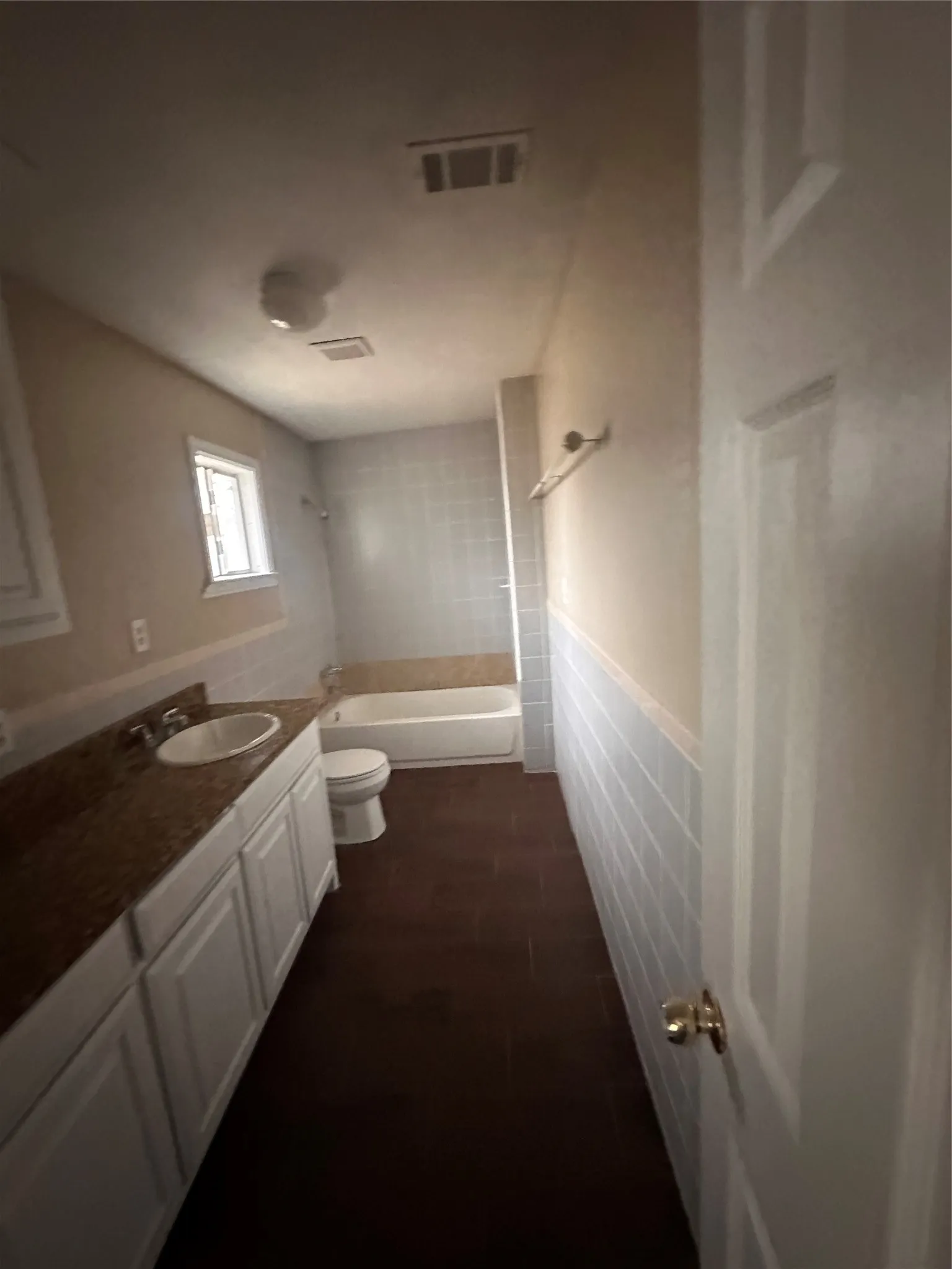 Single Family Residence For Rent in Collin County , 1208 Hall Street, Mc Kinney, Texas 75069, 3 Bedroom, 2 Bathroom, Garage spaces, 1,510 Sqft, built in 1930, Preowned, mls#21162311, Real Estate Agent in Mc Kinney, Homes For Rent in Collin county, Homes For Rent in Mc Kinney, Realtor in Mc Kinney Texas, Real Estate Brokerage Independent Realty Texas, Luminita Cordes Realtor
