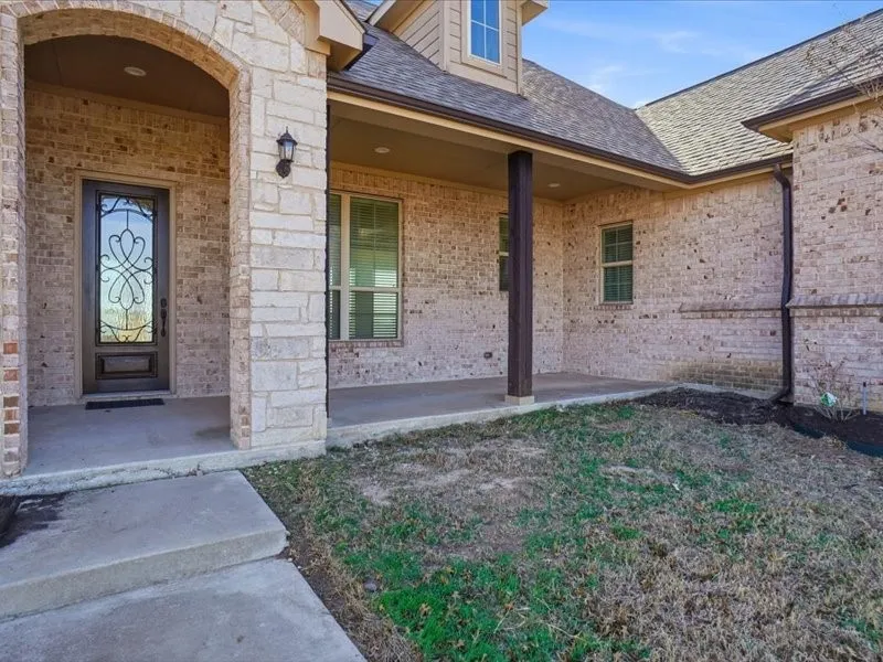 Covered Front Porch