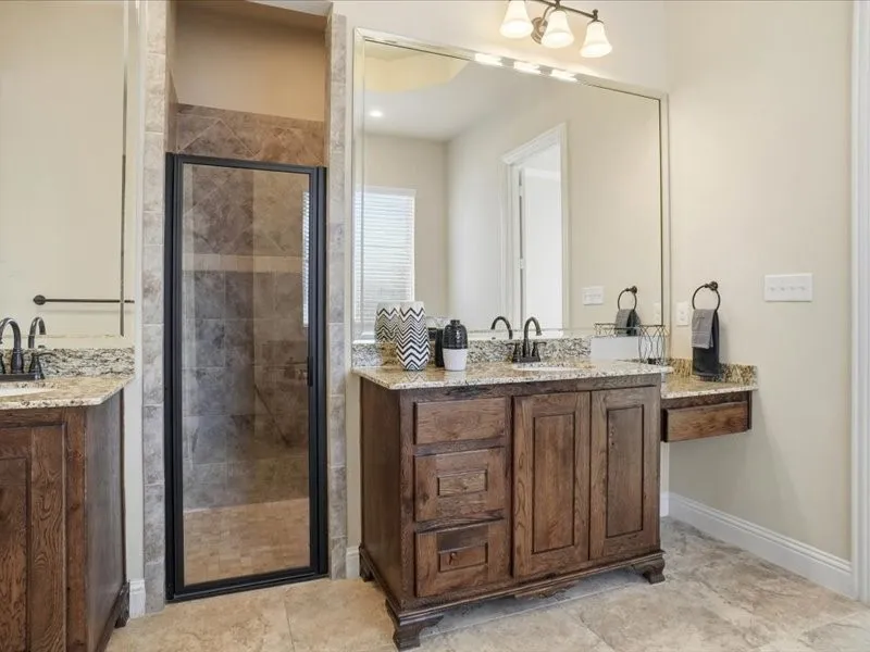 Deep walk-in Shower