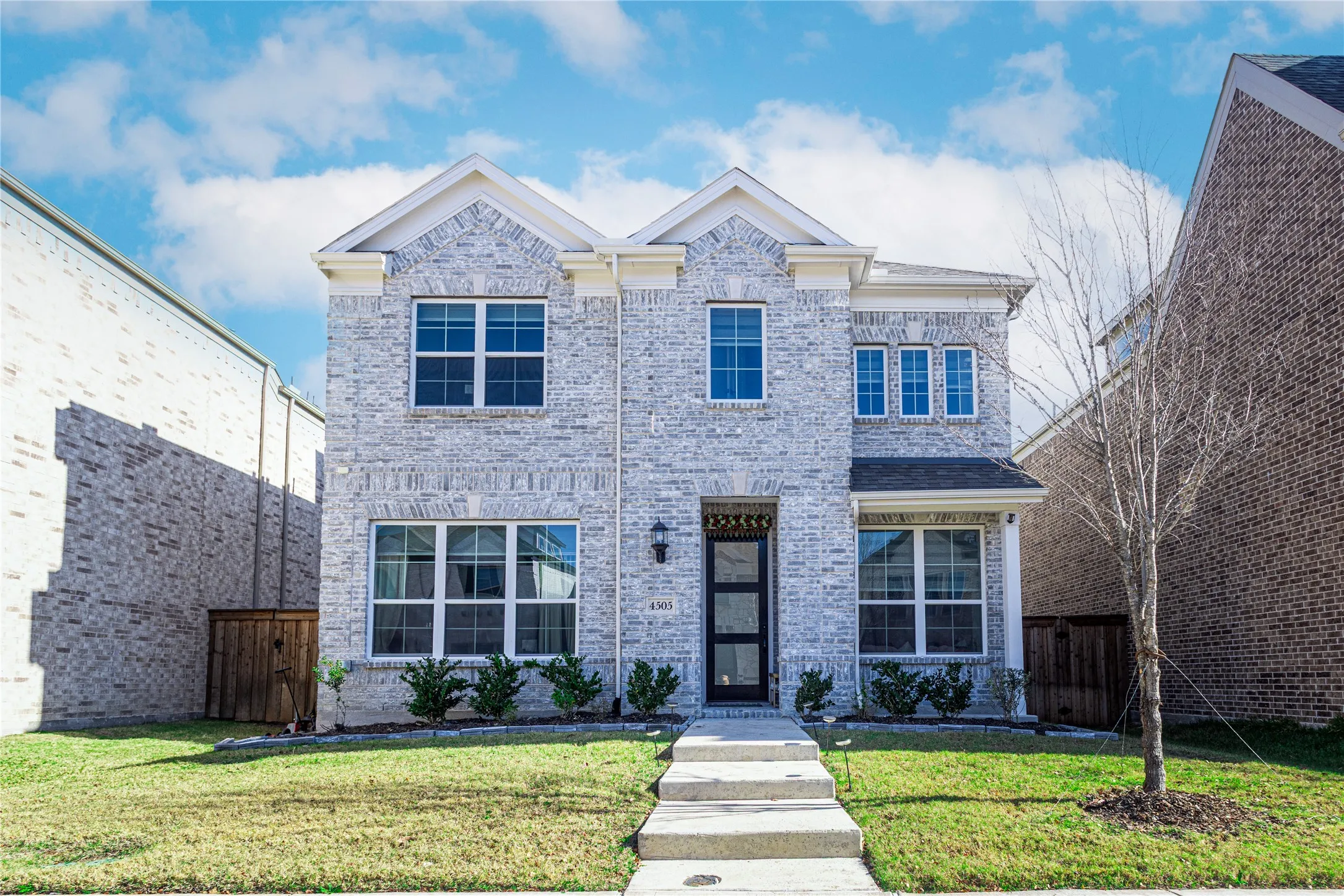 Single Family Residence For Sale in Collin County , 4505 Sovereignty Drive, Mc Kinney, Texas 75070, 5 Bedrooms, 4 Bathrooms, 2 Garage spaces, 2,764 Sqft, built in 2024, Preowned, Price $648,000, mls#21154375, Real Estate Agent in Mc Kinney, Homes For Sale in Collin county, Homes For Sale in Mc Kinney, Realtor in Mc Kinney Texas, Real Estate Brokerage Independent Realty Texas, Luminita Cordes Realtor