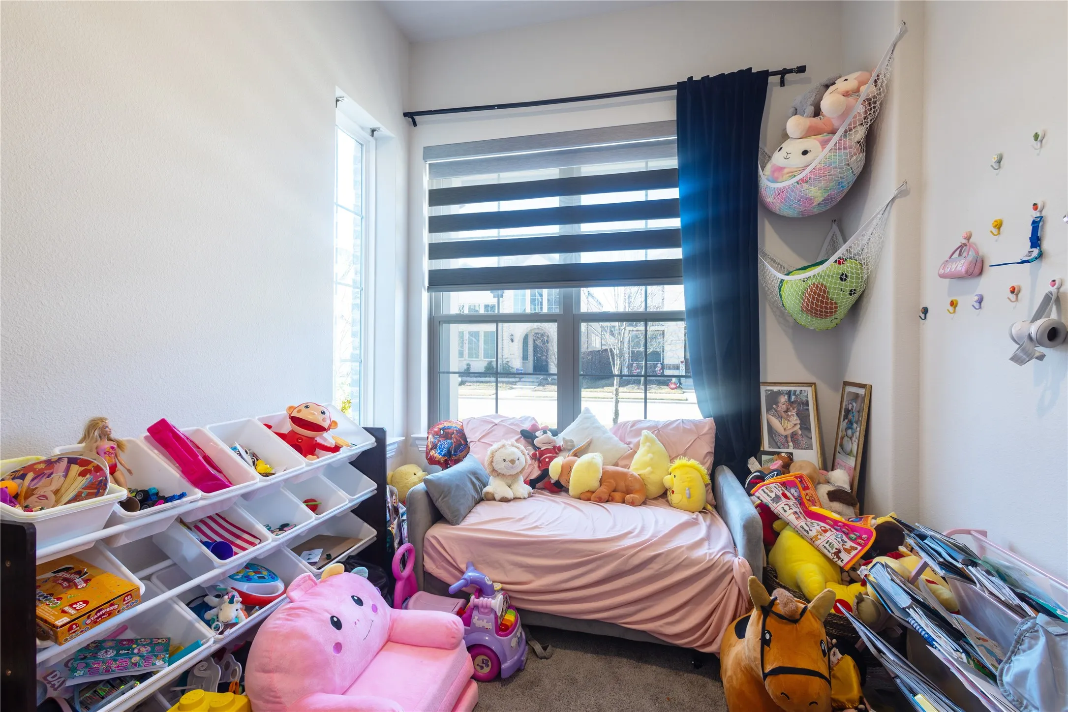 Bedroom with carpet