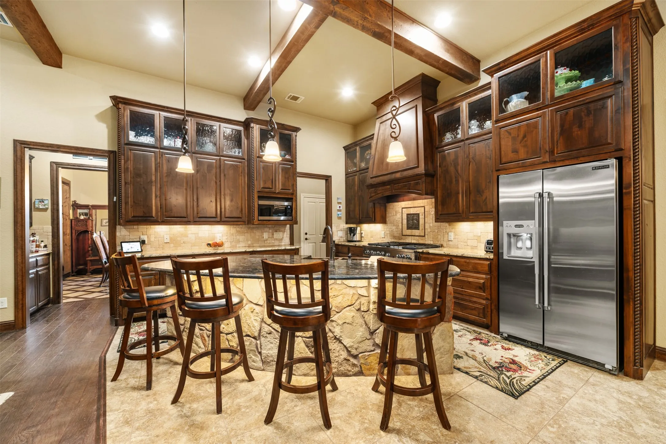 Commercial grade appliances!