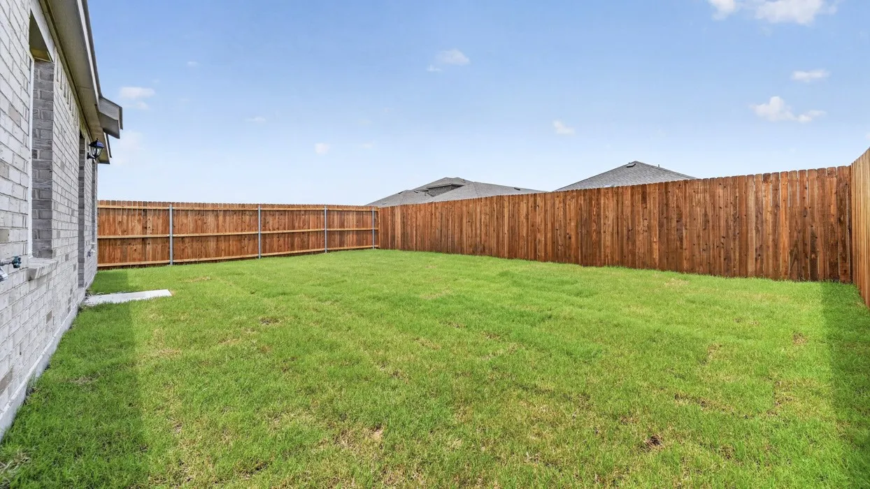 Single Family Residence For Sale in Collin County , 1807 Teton River Drive, Blue Ridge, Texas 75424, 3 Bedroom, 2 Bathroom, 2 Garage spaces, 1,334 Sqft, built in 2026, New Construction - Incomplete, mls#21162994, Real Estate Agent in Blue Ridge, Homes For Sale in Collin county, Homes For Sale in Blue Ridge, Realtor in Blue Ridge Texas, Real Estate Brokerage Independent Realty Texas, Luminita Cordes Realtor