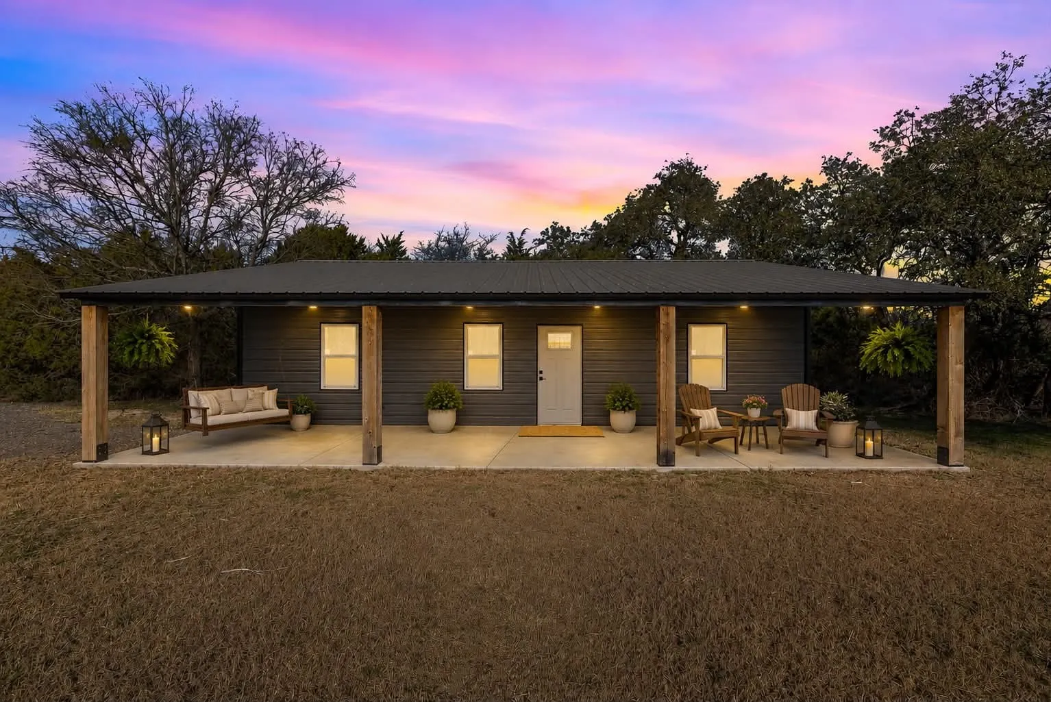 Single Family Residence For Sale in Parker County , 170 High Ridge Drive, Azle, Texas 76020, 5 Bedroom, 3 Bathroom, Garage spaces, 2,240 Sqft, built in 1981, mls#21162999, Real Estate Agent in Azle, Homes For Sale in Parker county, Homes For Sale in Azle, Realtor in Azle Texas, Real Estate Brokerage Independent Realty Texas, Luminita Cordes Realtor