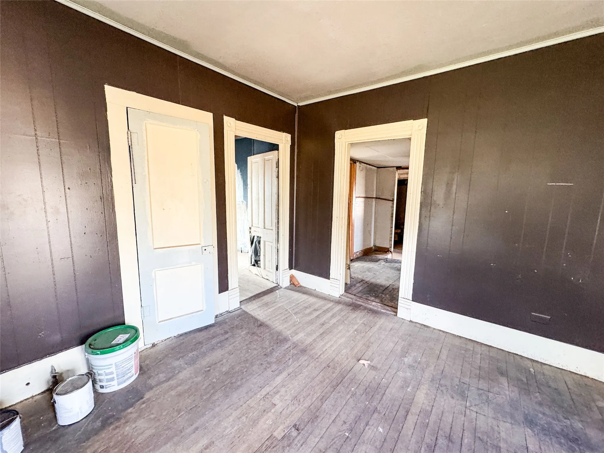 Single Family Residence For Sale in Eastland County , 306 W 3rd Street, Cisco, Texas 76437, 3 Bedroom, 2 Bathroom, Garage spaces, 1,246 Sqft, built in 1920, Preowned, mls#21163014, Real Estate Agent in Cisco, Homes For Sale in Eastland county, Homes For Sale in Cisco, Realtor in Cisco Texas, Real Estate Brokerage Independent Realty Texas, Luminita Cordes Realtor