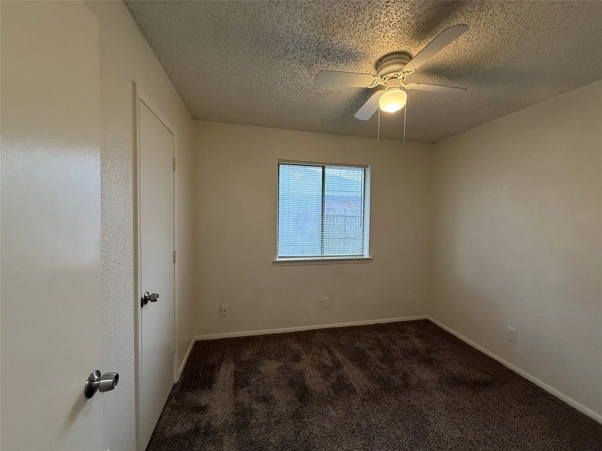 Duplex For Rent in Dallas County , 2509 Stanford Street A, Rowlett, Texas 75088, 2 Bedroom, 2 Bathroom, 1 Garage spaces, 1,834 Sqft, built in 1984, Price $1,800, mls#21157268, Real Estate Agent in Rowlett, Homes For Rent in Dallas county, Homes For Rent in Rowlett, Realtor in Rowlett Texas, Real Estate Brokerage Independent Realty Texas, Luminita Cordes Realtor