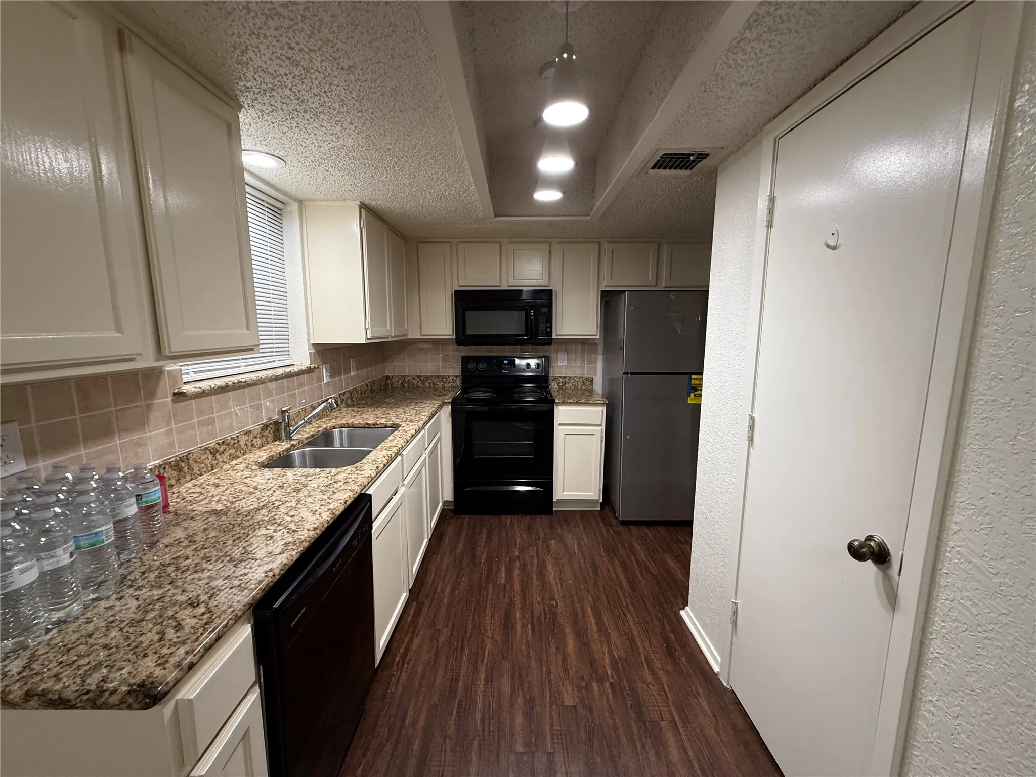 Duplex For Rent in Dallas County , 2509 Stanford Street A, Rowlett, Texas 75088, 2 Bedroom, 2 Bathroom, 1 Garage spaces, 1,834 Sqft, built in 1984, Price $1,800, mls#21157268, Real Estate Agent in Rowlett, Homes For Rent in Dallas county, Homes For Rent in Rowlett, Realtor in Rowlett Texas, Real Estate Brokerage Independent Realty Texas, Luminita Cordes Realtor