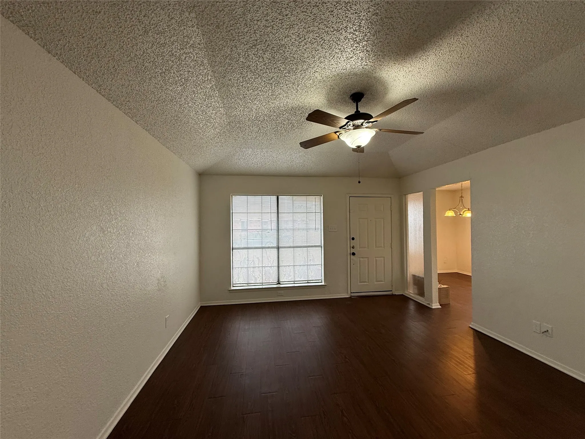 Duplex For Rent in Dallas County , 2509 Stanford Street A, Rowlett, Texas 75088, 2 Bedroom, 2 Bathroom, 1 Garage spaces, 1,834 Sqft, built in 1984, Price $1,800, mls#21157268, Real Estate Agent in Rowlett, Homes For Rent in Dallas county, Homes For Rent in Rowlett, Realtor in Rowlett Texas, Real Estate Brokerage Independent Realty Texas, Luminita Cordes Realtor