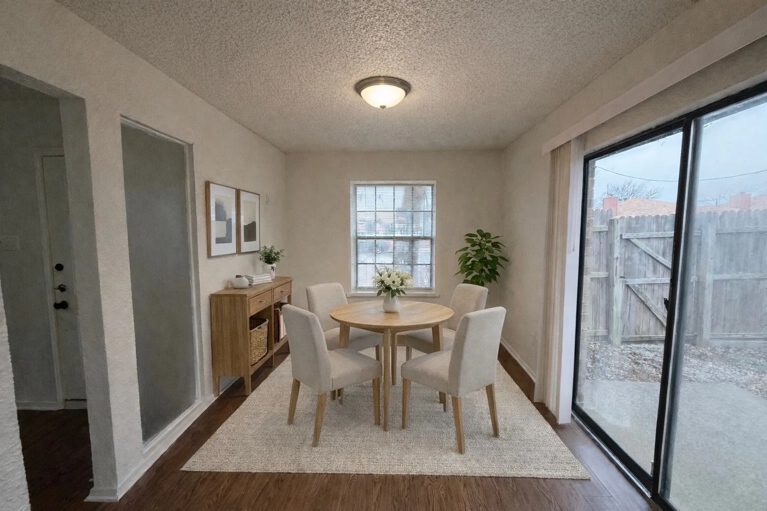 Duplex For Rent in Dallas County , 2509 Stanford Street A, Rowlett, Texas 75088, 2 Bedroom, 2 Bathroom, 1 Garage spaces, 1,834 Sqft, built in 1984, Price $1,800, mls#21157268, Real Estate Agent in Rowlett, Homes For Rent in Dallas county, Homes For Rent in Rowlett, Realtor in Rowlett Texas, Real Estate Brokerage Independent Realty Texas, Luminita Cordes Realtor