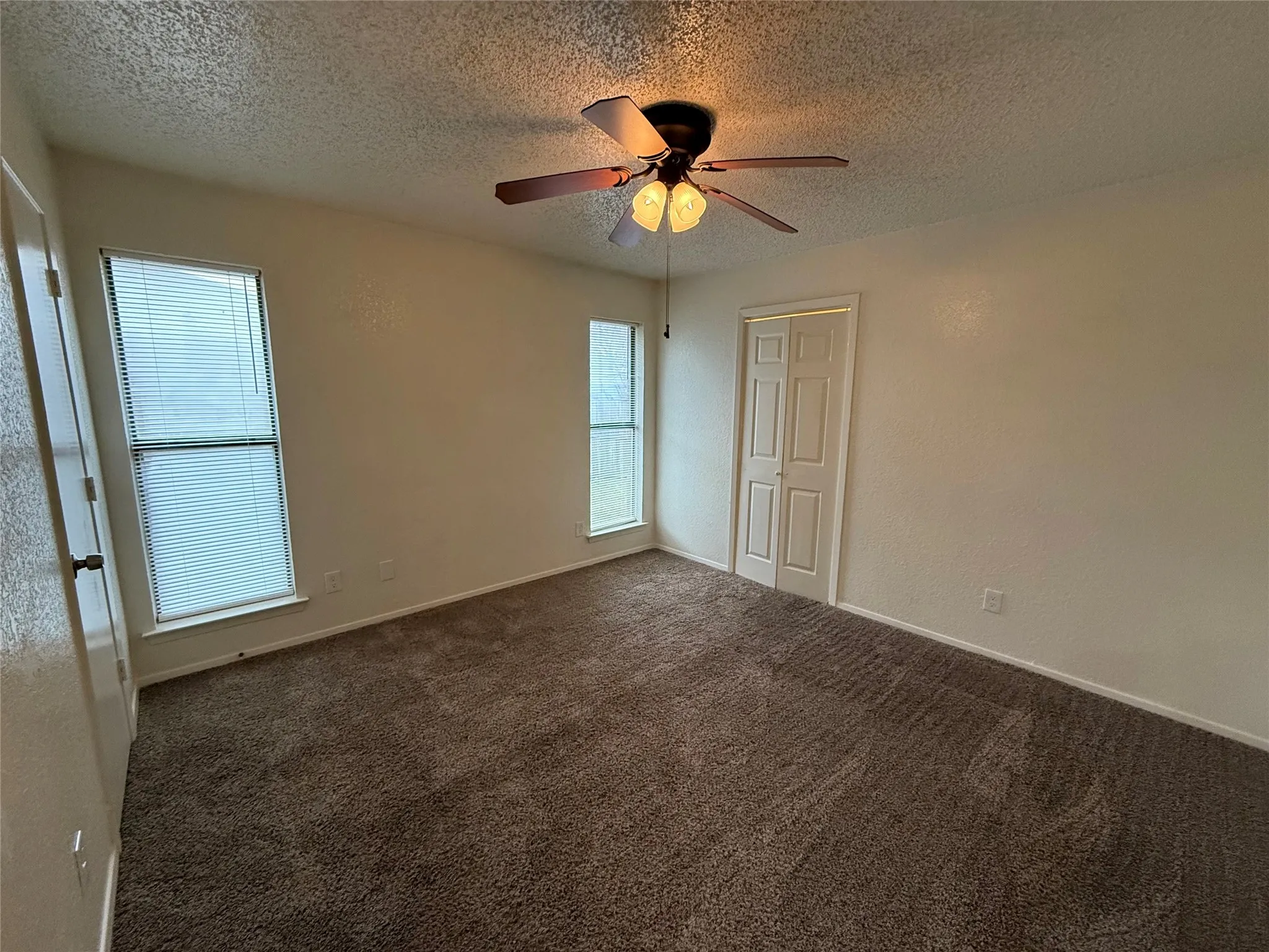 Duplex For Rent in Dallas County , 2509 Stanford Street A, Rowlett, Texas 75088, 2 Bedroom, 2 Bathroom, 1 Garage spaces, 1,834 Sqft, built in 1984, Price $1,800, mls#21157268, Real Estate Agent in Rowlett, Homes For Rent in Dallas county, Homes For Rent in Rowlett, Realtor in Rowlett Texas, Real Estate Brokerage Independent Realty Texas, Luminita Cordes Realtor