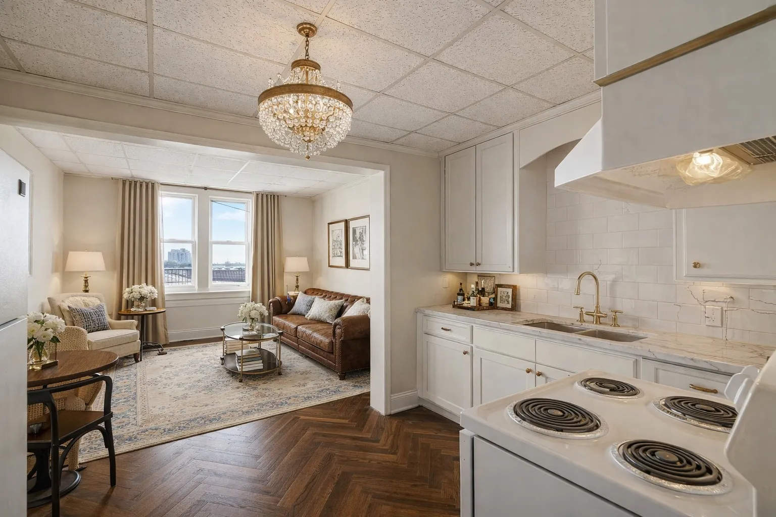 Virtually Renovated/staged