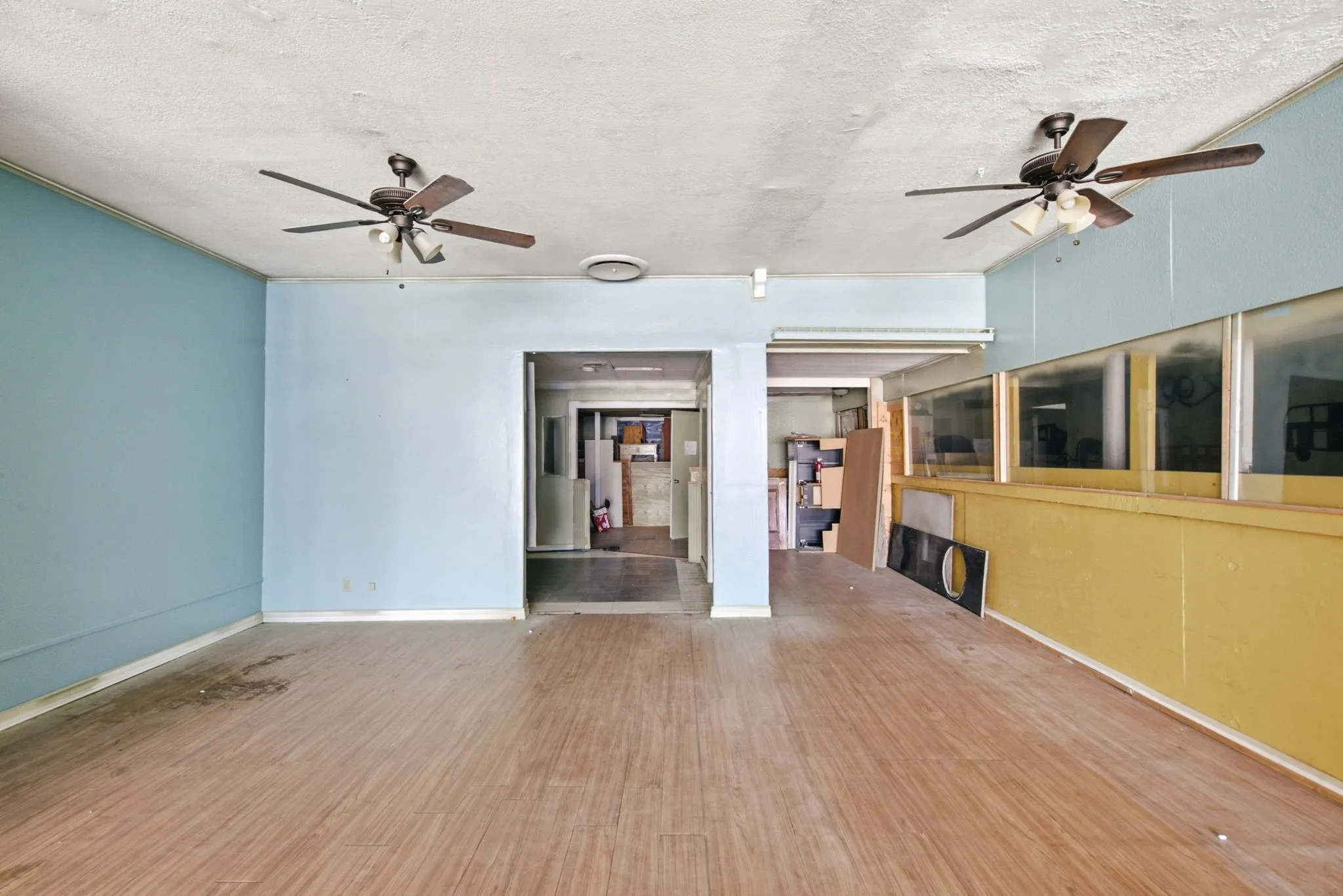 Retail For Sale in Comanche County , 100 W Central Avenue, Comanche, Texas 76442, 0, 0, Garage spaces, 0 Sqft, built in 1909, Preowned, mls#21159493, Real Estate Agent in Comanche, Homes For Sale in Comanche county, Homes For Sale in Comanche, Realtor in Comanche Texas, Real Estate Brokerage Independent Realty Texas, Luminita Cordes Realtor