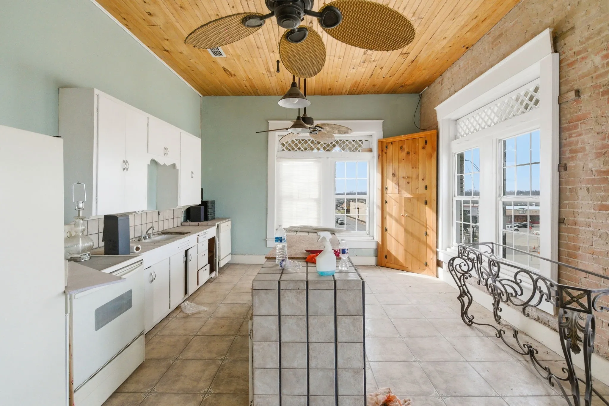Third floor kitchen