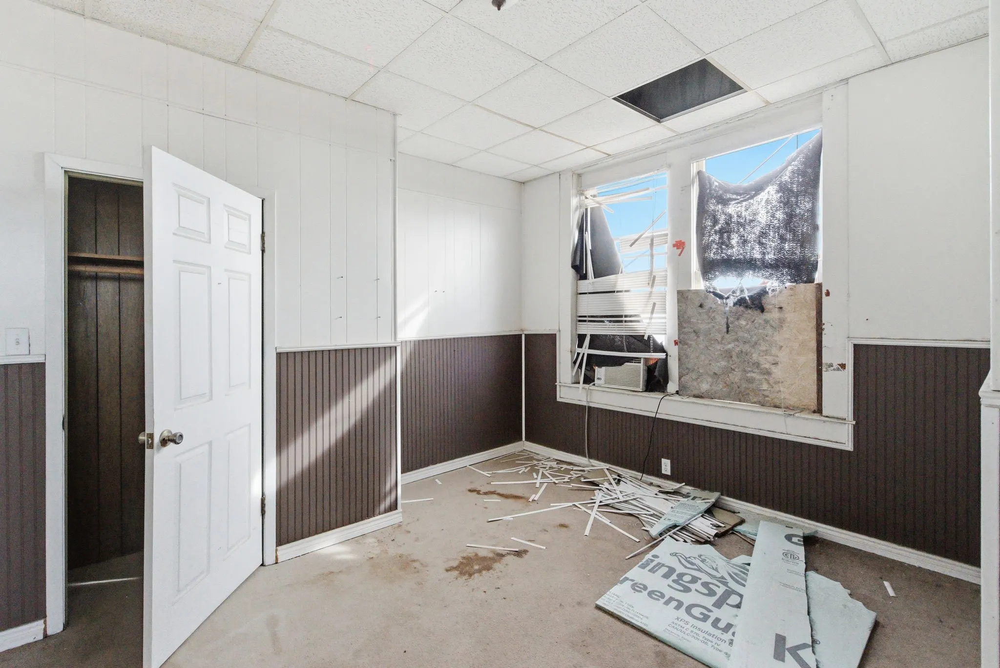 Retail For Sale in Comanche County , 100 W Central Avenue, Comanche, Texas 76442, 0, 0, Garage spaces, 0 Sqft, built in 1909, Preowned, mls#21159493, Real Estate Agent in Comanche, Homes For Sale in Comanche county, Homes For Sale in Comanche, Realtor in Comanche Texas, Real Estate Brokerage Independent Realty Texas, Luminita Cordes Realtor