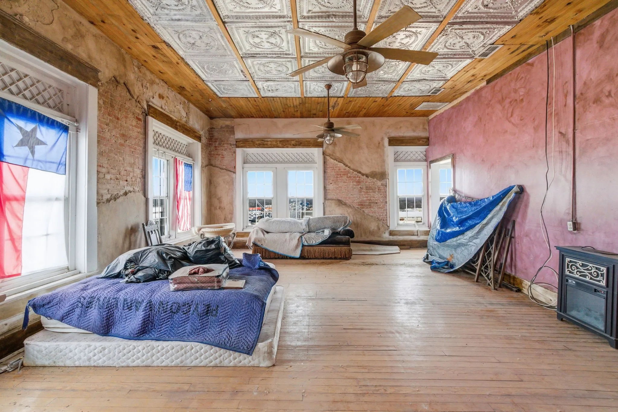 Third floor suite