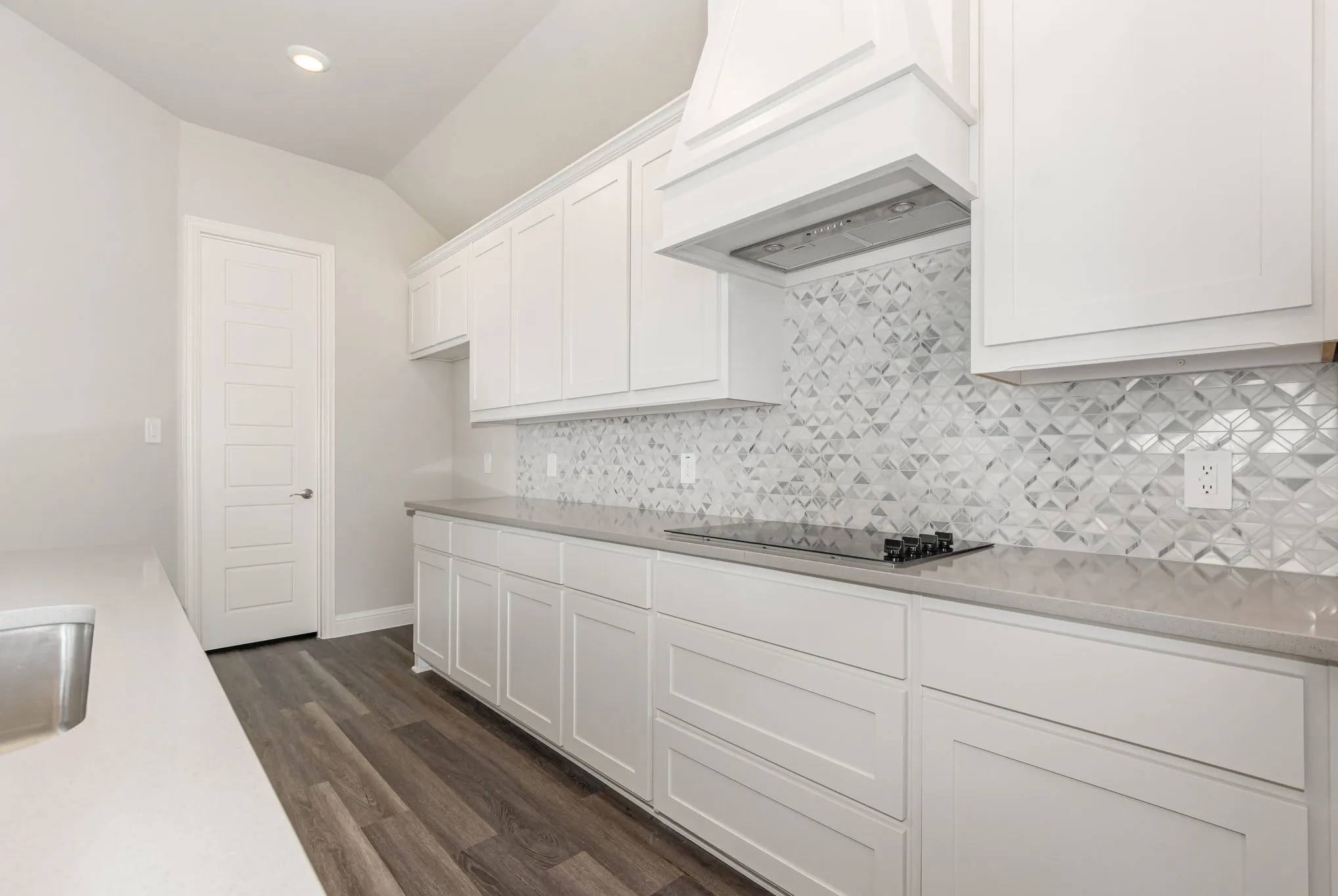 Single Family Residence For Sale in Kaufman County , 1201 Jungle Drive, Forney, Texas 75126, 4 Bedroom, 3 Bathroom, 3 Garage spaces, 2,884 Sqft, built in 2025, mls#21163324, Real Estate Agent in Forney, Homes For Sale in Kaufman county, Homes For Sale in Forney, Realtor in Forney Texas, Real Estate Brokerage Independent Realty Texas, Luminita Cordes Realtor