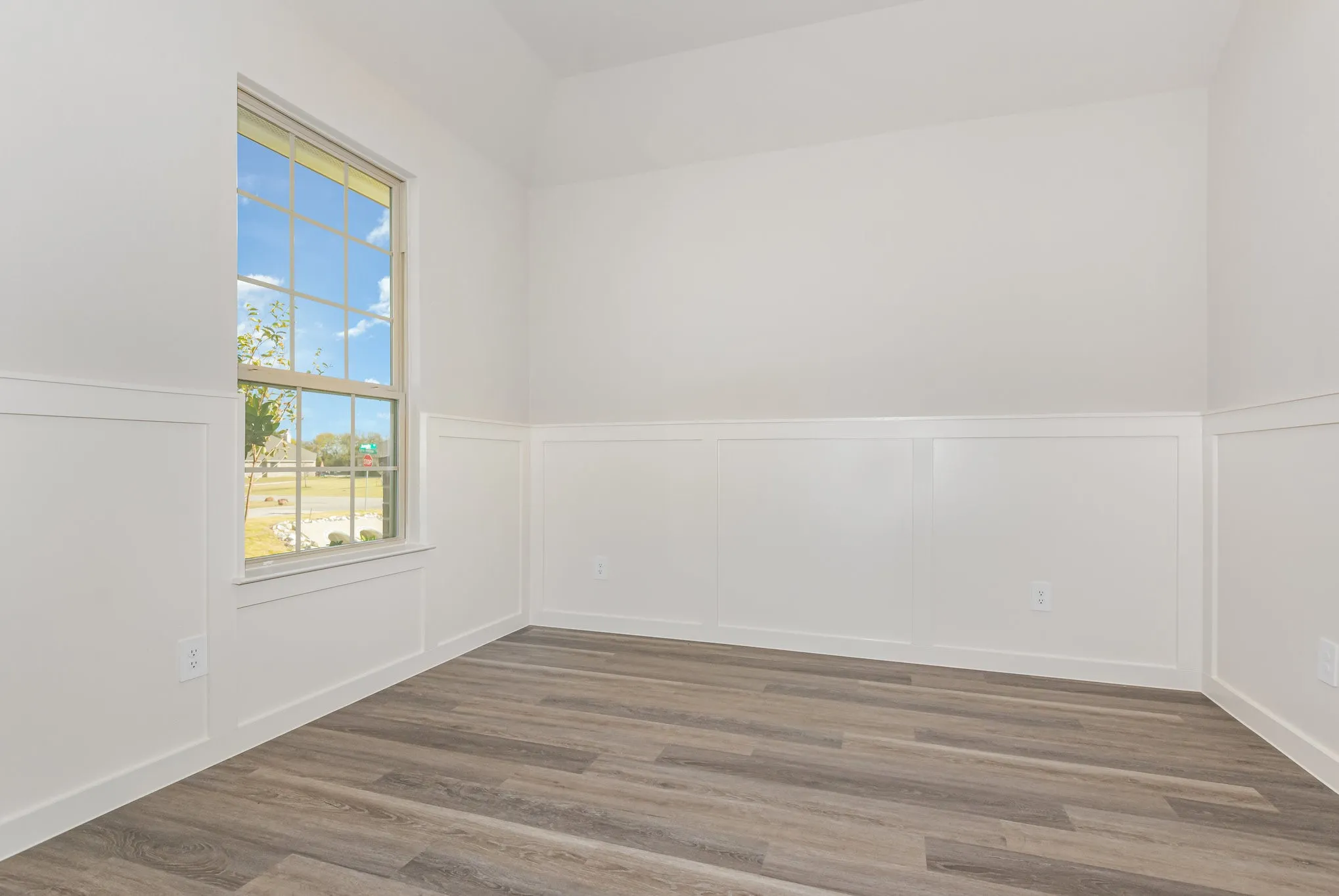 Single Family Residence For Sale in Kaufman County , 1201 Jungle Drive, Forney, Texas 75126, 4 Bedroom, 3 Bathroom, 3 Garage spaces, 2,884 Sqft, built in 2025, mls#21163324, Real Estate Agent in Forney, Homes For Sale in Kaufman county, Homes For Sale in Forney, Realtor in Forney Texas, Real Estate Brokerage Independent Realty Texas, Luminita Cordes Realtor
