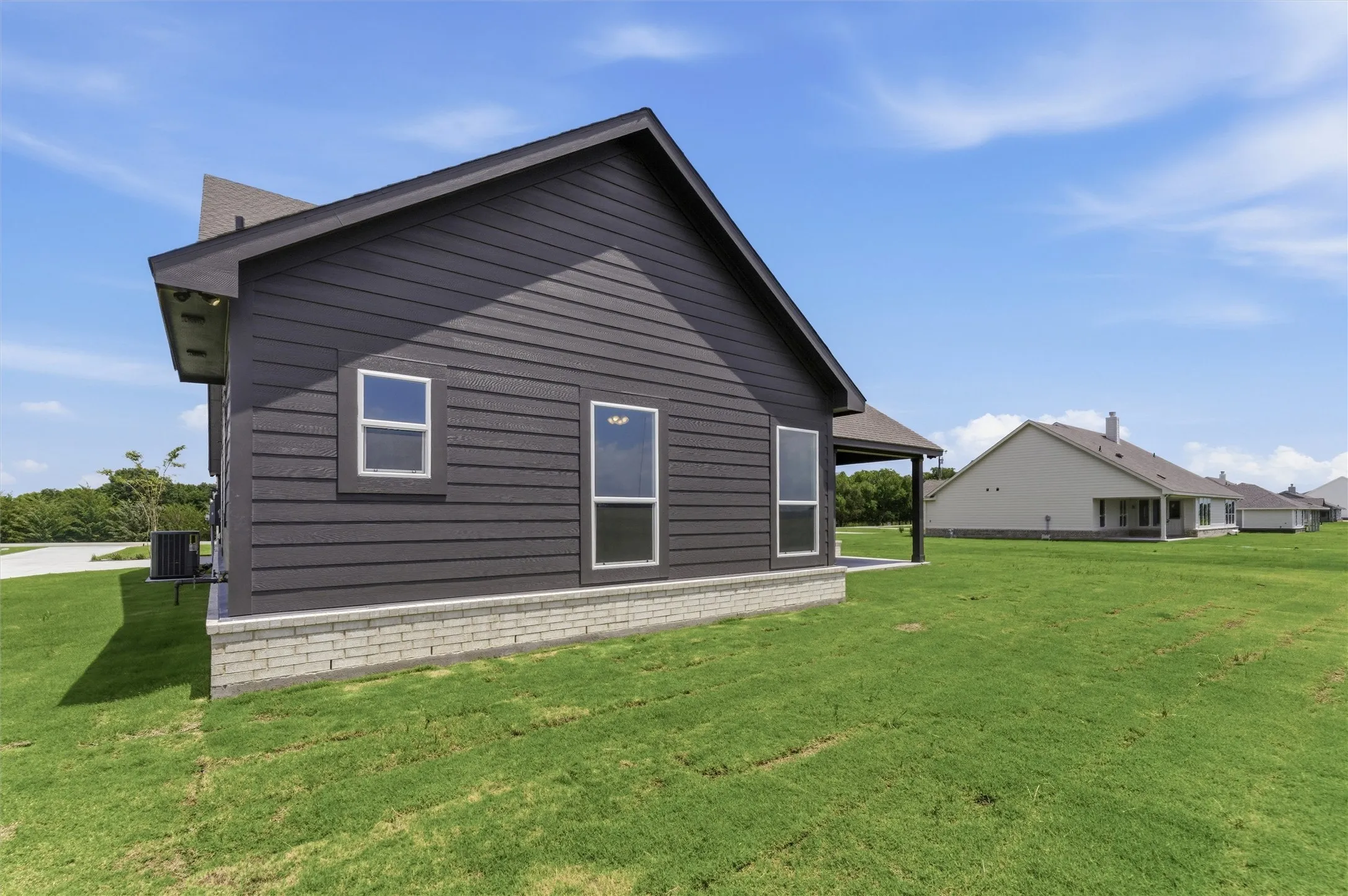 Single Family Residence For Sale in Collin County , 8861 County Road 623, Blue Ridge, Texas 75424, 4 Bedroom, 3 Bathroom, 2 Garage spaces, 2,487 Sqft, built in 2025, New Construction - Incomplete, mls#21163352, Real Estate Agent in Blue Ridge, Homes For Sale in Collin county, Homes For Sale in Blue Ridge, Realtor in Blue Ridge Texas, Real Estate Brokerage Independent Realty Texas, Luminita Cordes Realtor