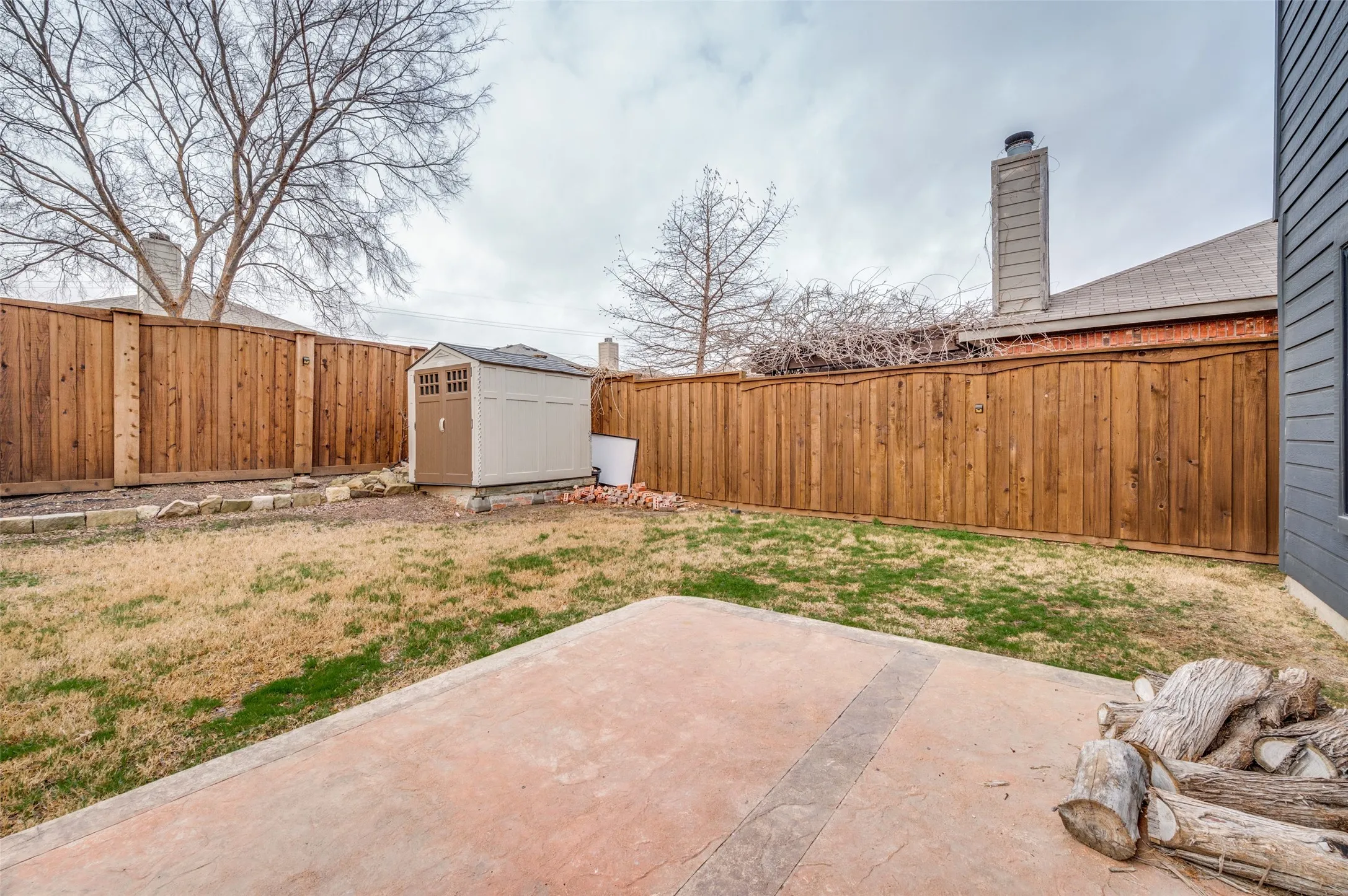 Single Family Residence For Rent in Denton County , 14513 Logan Springs Drive, Little Elm, Texas 75068, 4 Bedroom, 3 Bathroom, 2 Garage spaces, 2,630 Sqft, built in 2004, Preowned, mls#21159292, Real Estate Agent in Little Elm, Homes For Rent in Denton county, Homes For Rent in Little Elm, Realtor in Little Elm Texas, Real Estate Brokerage Independent Realty Texas, Luminita Cordes Realtor