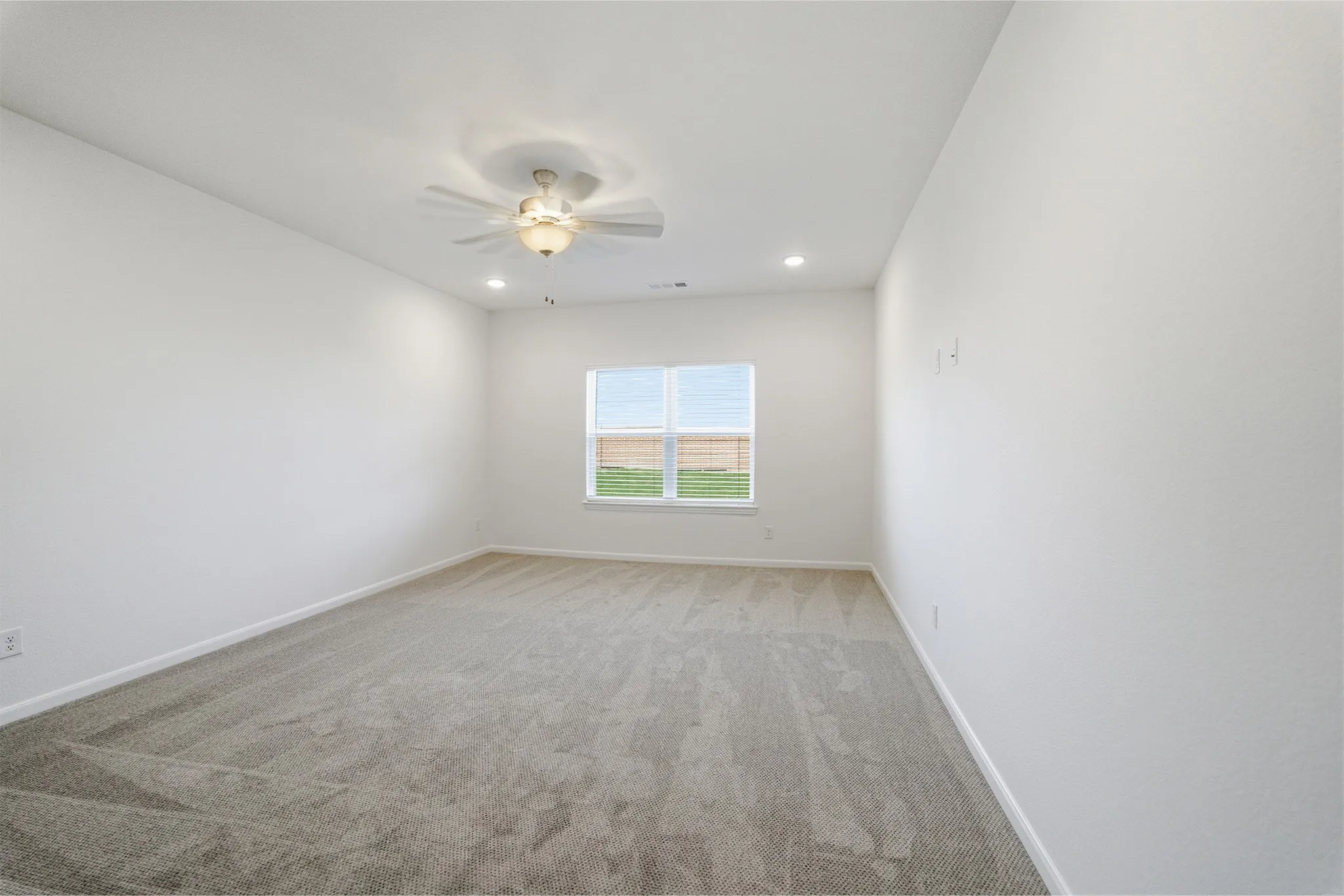 Single Family Residence For Sale in Ellis County , 424 Bronco Drive, Waxahachie, Texas 75165, 4 Bedroom, 4 Bathroom, 2 Garage spaces, 2,817 Sqft, built in 2025, New Construction - Incomplete, Price $486,108, mls#21163350, Real Estate Agent in Waxahachie, Homes For Sale in Ellis county, Homes For Sale in Waxahachie, Realtor in Waxahachie Texas, Real Estate Brokerage Independent Realty Texas, Luminita Cordes Realtor