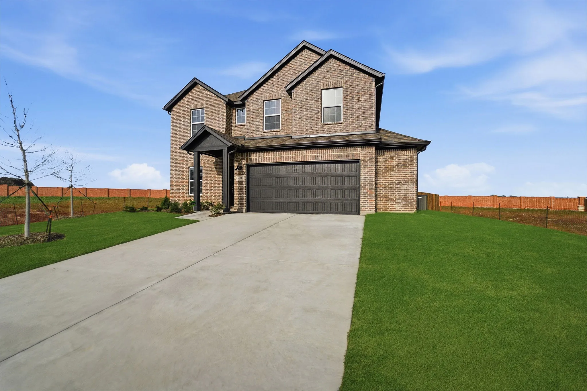 Single Family Residence For Sale in Ellis County , 424 Bronco Drive, Waxahachie, Texas 75165, 4 Bedroom, 4 Bathroom, 2 Garage spaces, 2,817 Sqft, built in 2025, New Construction - Incomplete, Price $486,108, mls#21163350, Real Estate Agent in Waxahachie, Homes For Sale in Ellis county, Homes For Sale in Waxahachie, Realtor in Waxahachie Texas, Real Estate Brokerage Independent Realty Texas, Luminita Cordes Realtor