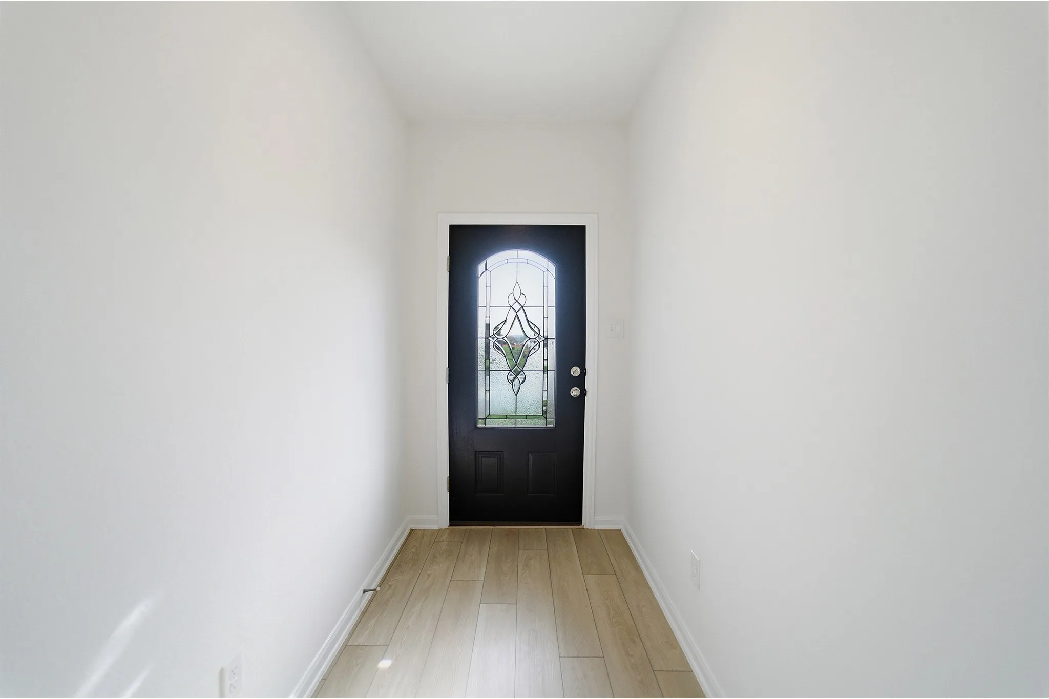 Single Family Residence For Sale in Ellis County , 424 Bronco Drive, Waxahachie, Texas 75165, 4 Bedroom, 4 Bathroom, 2 Garage spaces, 2,817 Sqft, built in 2025, New Construction - Incomplete, Price $486,108, mls#21163350, Real Estate Agent in Waxahachie, Homes For Sale in Ellis county, Homes For Sale in Waxahachie, Realtor in Waxahachie Texas, Real Estate Brokerage Independent Realty Texas, Luminita Cordes Realtor
