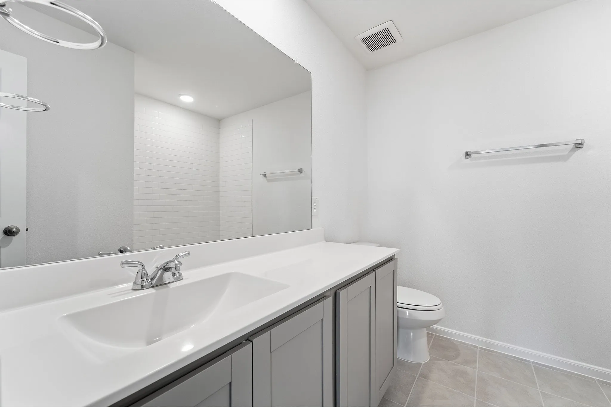Single Family Residence For Sale in Ellis County , 367 Bronco Drive, Waxahachie, Texas 75165, 4 Bedroom, 3 Bathroom, 2 Garage spaces, 2,513 Sqft, built in 2025, New Construction - Complete, Price $441,189, mls#21163451, Real Estate Agent in Waxahachie, Homes For Sale in Ellis county, Homes For Sale in Waxahachie, Realtor in Waxahachie Texas, Real Estate Brokerage Independent Realty Texas, Luminita Cordes Realtor