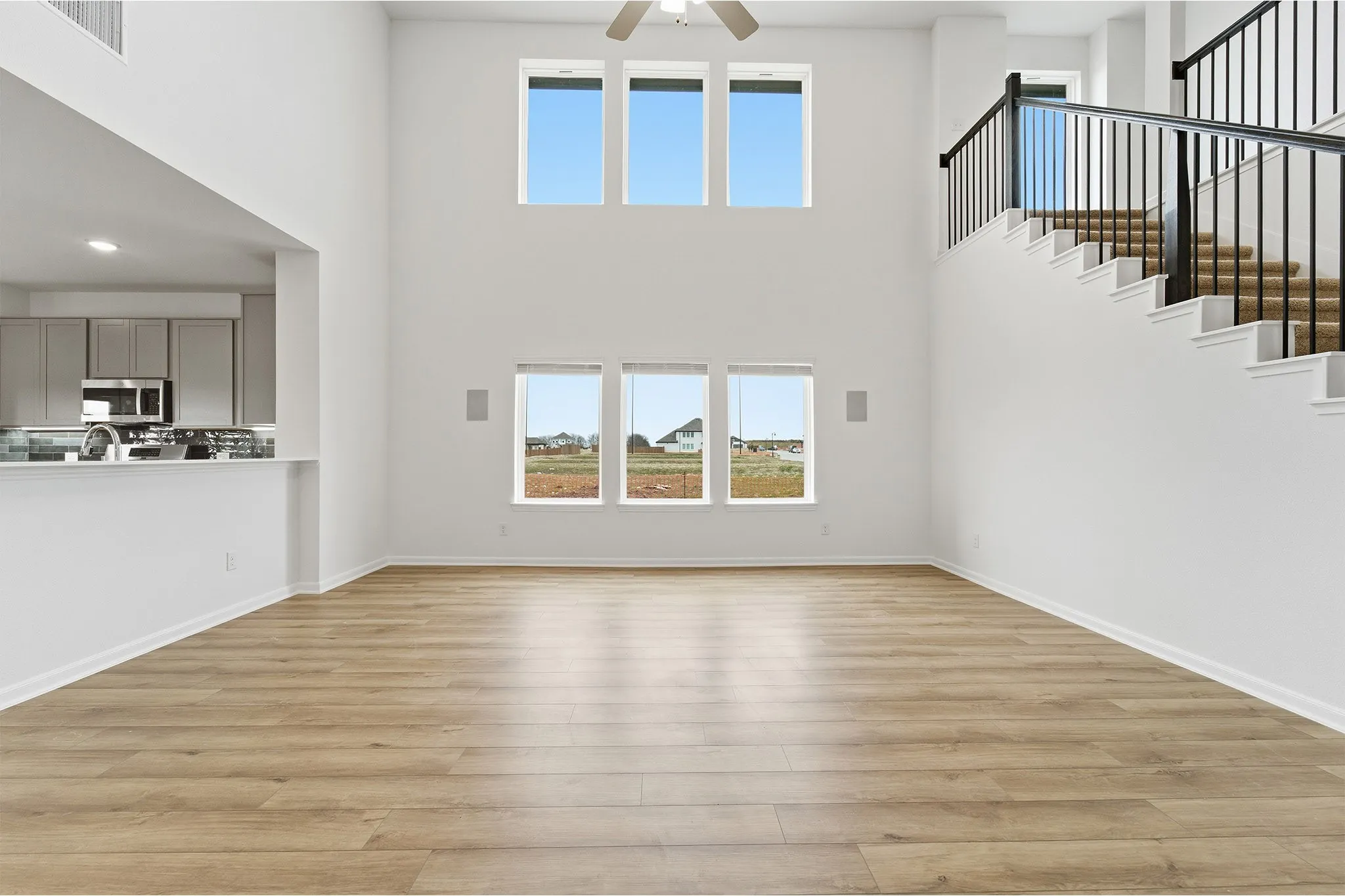 Single Family Residence For Sale in Ellis County , 367 Bronco Drive, Waxahachie, Texas 75165, 4 Bedroom, 3 Bathroom, 2 Garage spaces, 2,513 Sqft, built in 2025, New Construction - Complete, Price $441,189, mls#21163451, Real Estate Agent in Waxahachie, Homes For Sale in Ellis county, Homes For Sale in Waxahachie, Realtor in Waxahachie Texas, Real Estate Brokerage Independent Realty Texas, Luminita Cordes Realtor