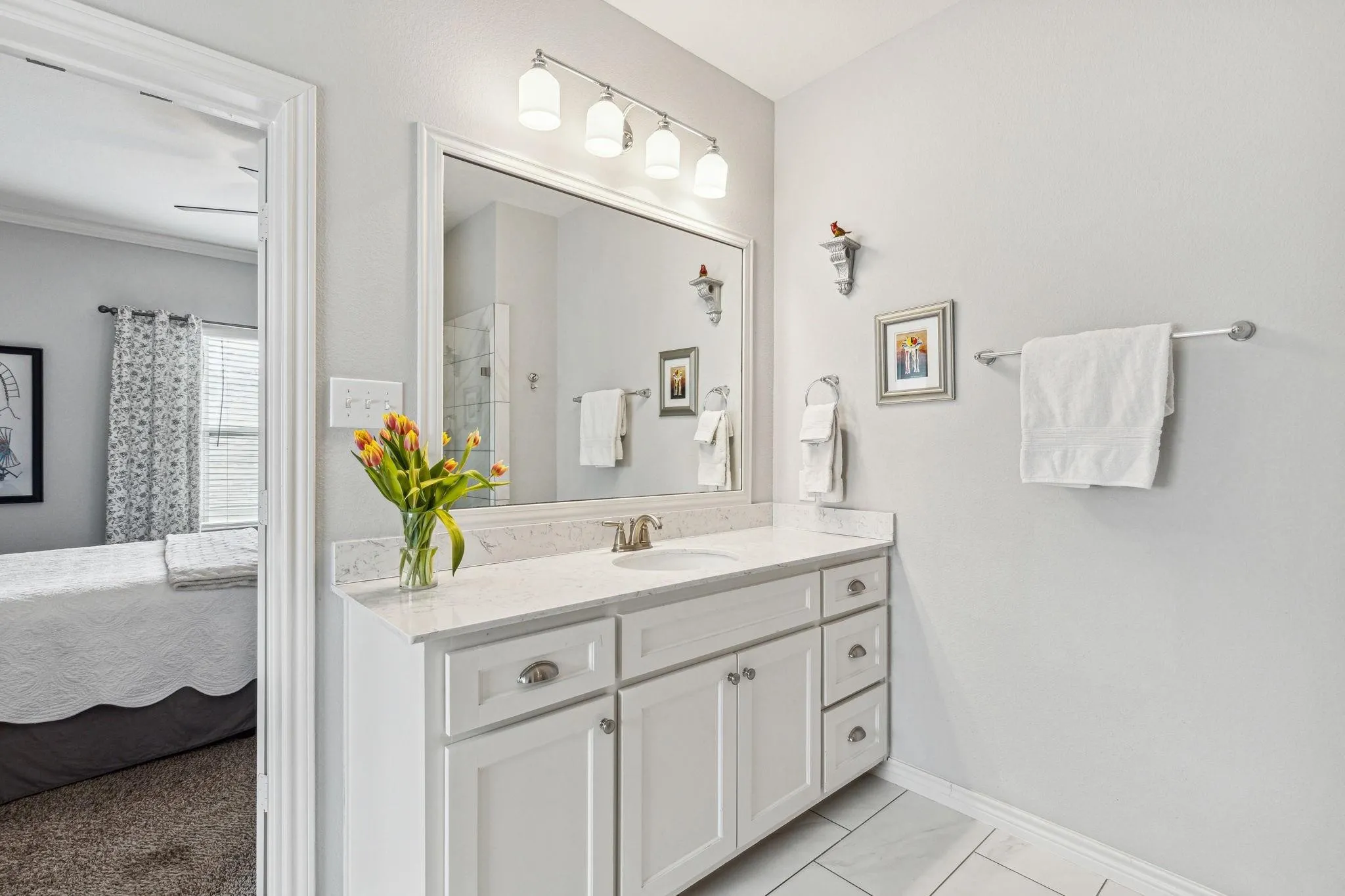 Ensuite Primary Bath