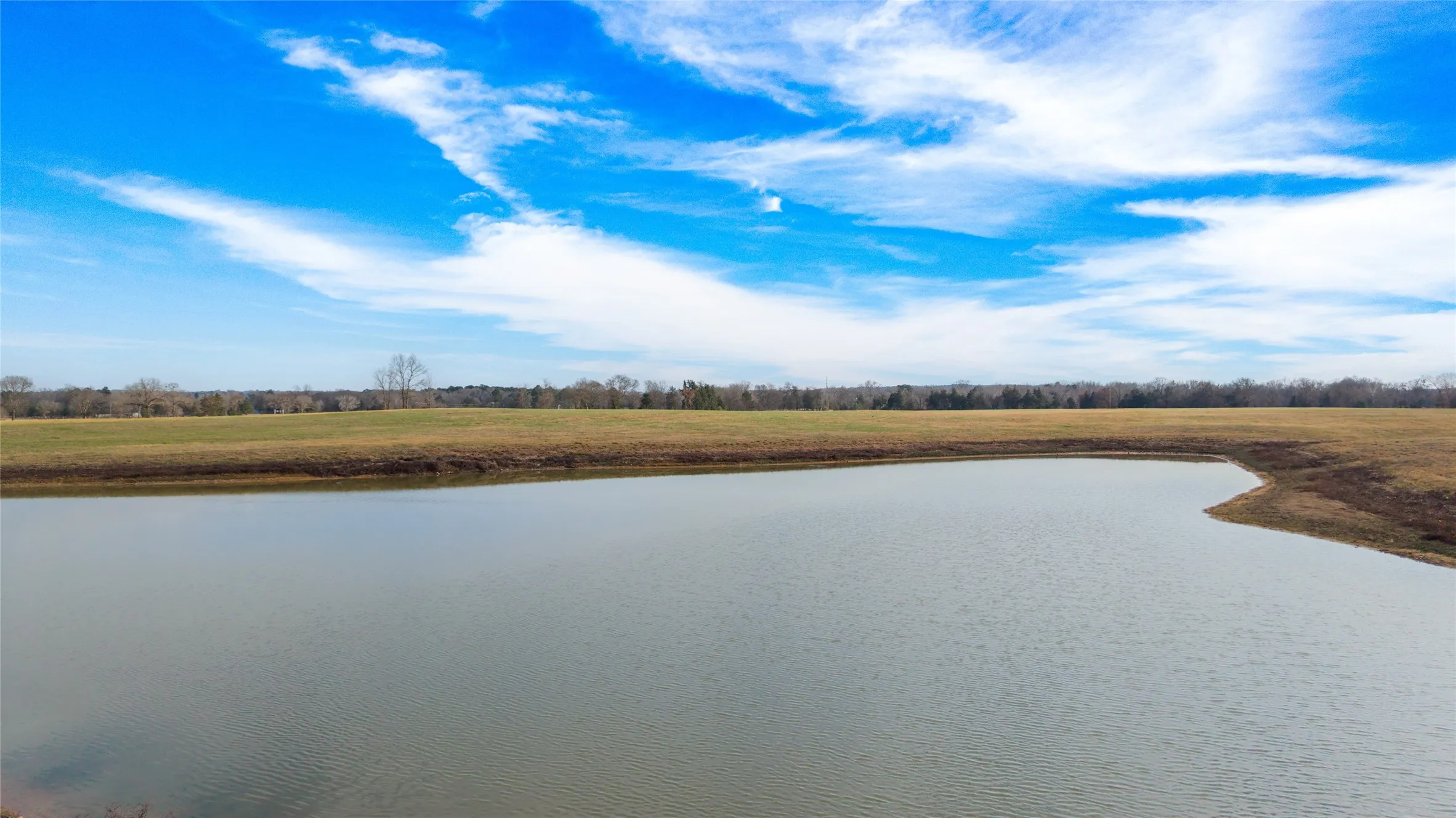 Farm For Sale in Franklin (TX) County , 1127 County Road Sw 3230, Winnsboro, Texas 75494, 3 Bedroom, 4 Bathroom, 2 Garage spaces, 2,857 Sqft, built in 1993, Preowned, mls#21156075, Real Estate Agent in Winnsboro, Homes For Sale in Franklin (TX) county, Homes For Sale in Winnsboro, Realtor in Winnsboro Texas, Real Estate Brokerage Independent Realty Texas, Luminita Cordes Realtor