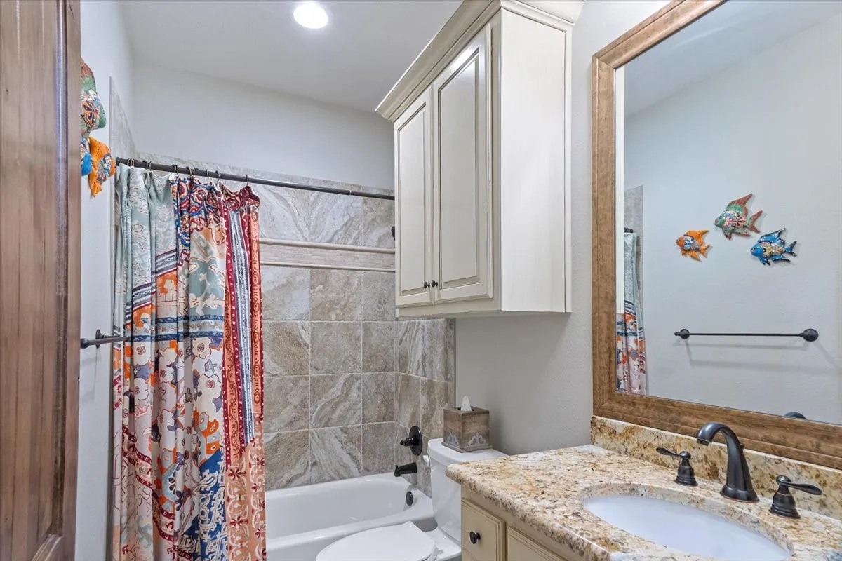 Single Family Residence For Sale in Navarro County , 603 El Barco, Corsicana, Texas 75109, 4 Bedroom, 4 Bathroom, 3 Garage spaces, 3,356 Sqft, built in 2014, mls#21158253, Real Estate Agent in Corsicana, Homes For Sale in Navarro county, Homes For Sale in Corsicana, Realtor in Corsicana Texas, Real Estate Brokerage Independent Realty Texas, Luminita Cordes Realtor