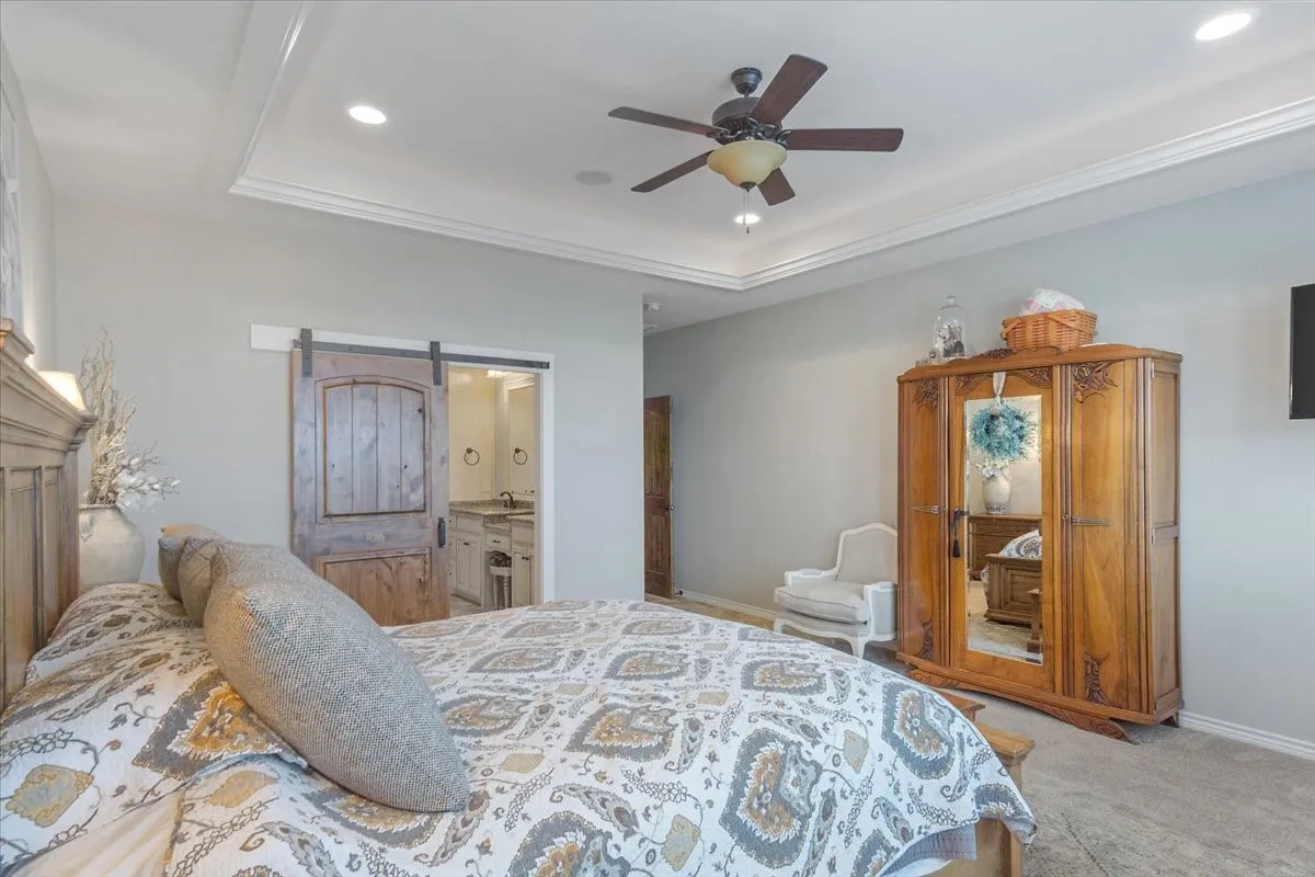 Single Family Residence For Sale in Navarro County , 603 El Barco, Corsicana, Texas 75109, 4 Bedroom, 4 Bathroom, 3 Garage spaces, 3,356 Sqft, built in 2014, mls#21158253, Real Estate Agent in Corsicana, Homes For Sale in Navarro county, Homes For Sale in Corsicana, Realtor in Corsicana Texas, Real Estate Brokerage Independent Realty Texas, Luminita Cordes Realtor