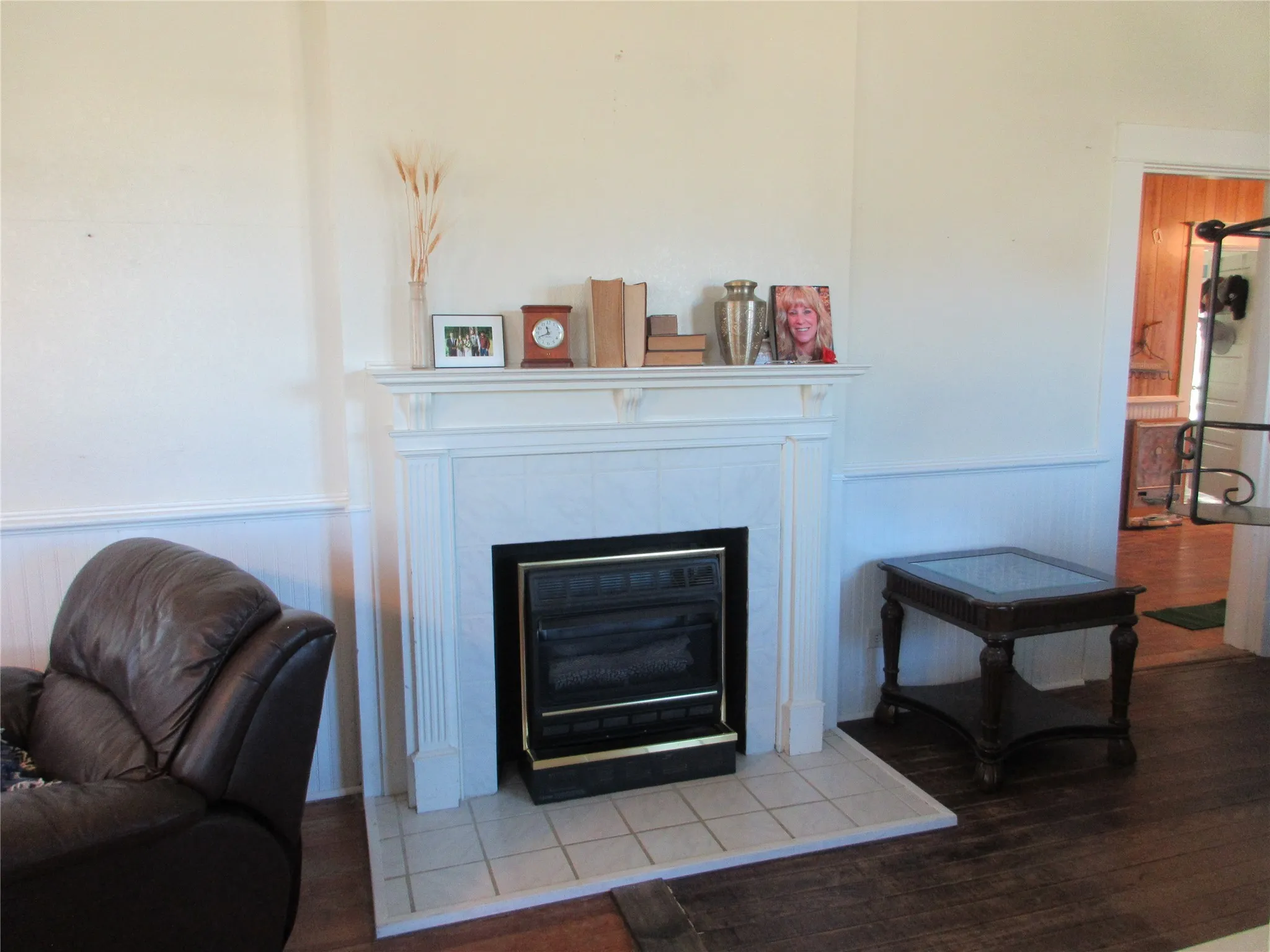 Single Family Residence For Sale in Falls County , 607 S First Street S, Rosebud, Texas 76570, 5 Bedrooms, 2 Bathrooms, Garage spaces, 2,311 Sqft, built in 1900, Price $775,000, mls#21163545, Real Estate Agent in Rosebud, Homes For Sale in Falls county, Homes For Sale in Rosebud, Realtor in Rosebud Texas, Real Estate Brokerage Independent Realty Texas, Luminita Cordes Realtor
