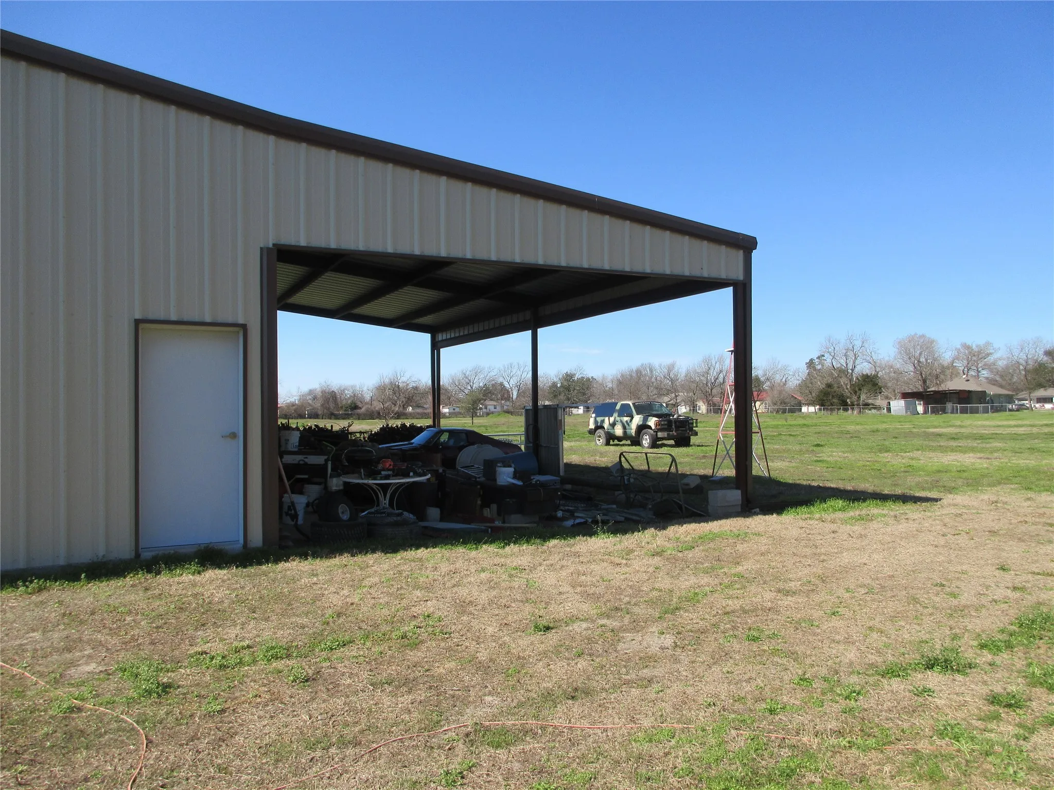 Single Family Residence For Sale in Falls County , 607 S First Street S, Rosebud, Texas 76570, 5 Bedrooms, 2 Bathrooms, Garage spaces, 2,311 Sqft, built in 1900, Price $775,000, mls#21163545, Real Estate Agent in Rosebud, Homes For Sale in Falls county, Homes For Sale in Rosebud, Realtor in Rosebud Texas, Real Estate Brokerage Independent Realty Texas, Luminita Cordes Realtor