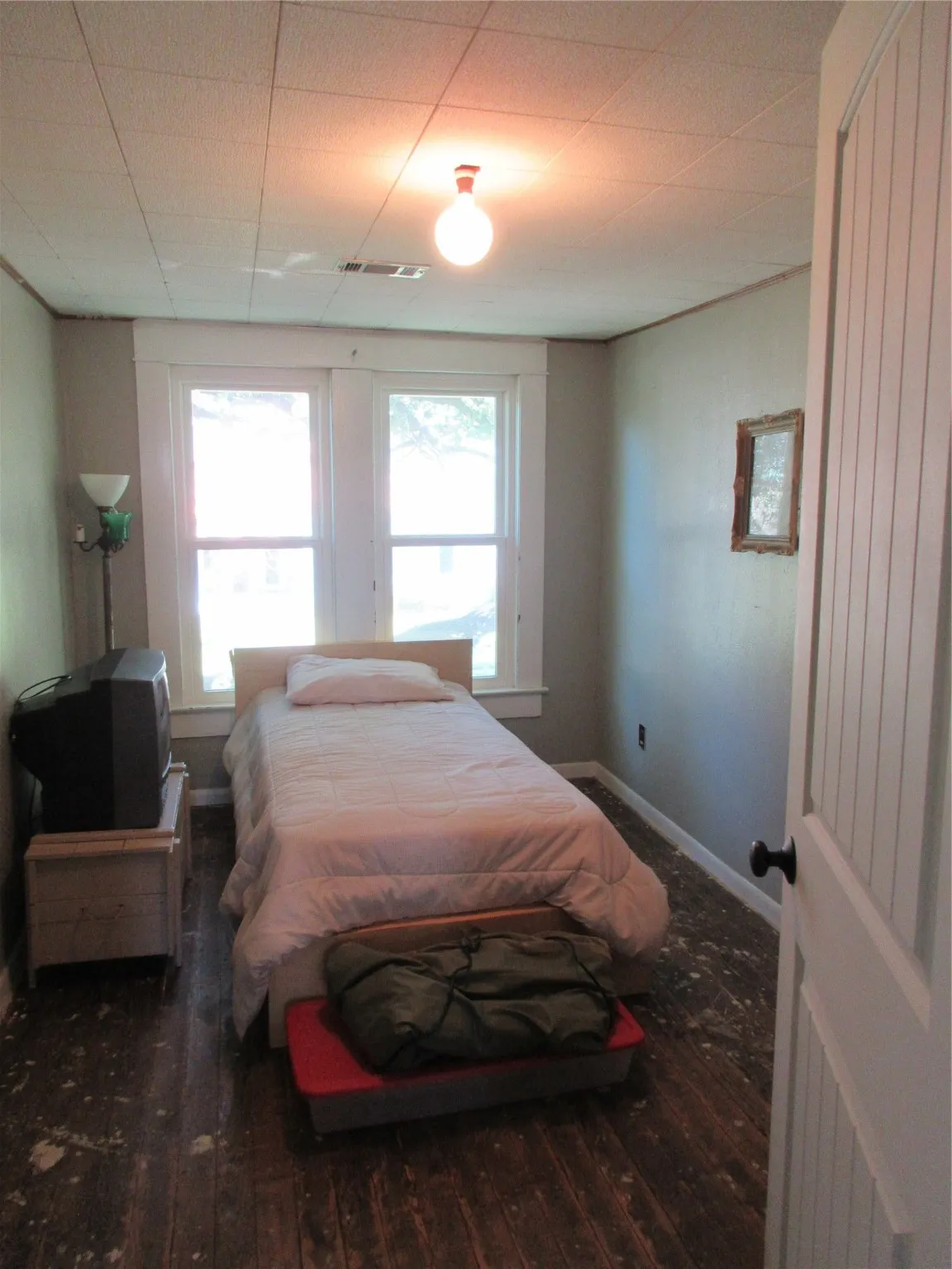 Single Family Residence For Sale in Falls County , 607 S First Street S, Rosebud, Texas 76570, 5 Bedrooms, 2 Bathrooms, Garage spaces, 2,311 Sqft, built in 1900, Price $775,000, mls#21163545, Real Estate Agent in Rosebud, Homes For Sale in Falls county, Homes For Sale in Rosebud, Realtor in Rosebud Texas, Real Estate Brokerage Independent Realty Texas, Luminita Cordes Realtor