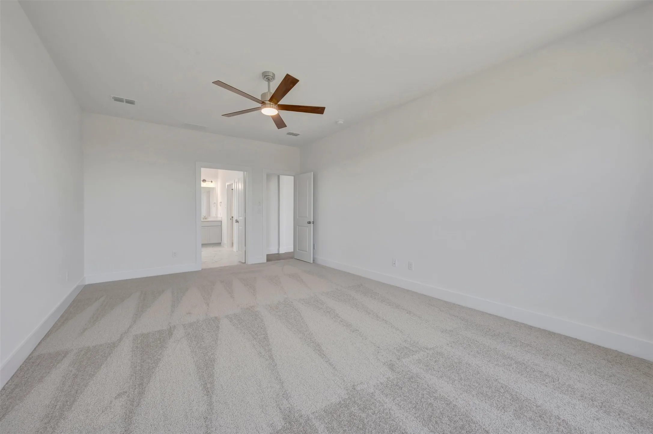 Single Family Residence For Sale in Denton County , 1728 Monarch Haven Way, Oak Point, Texas 75068, 4 Bedroom, 4 Bathroom, 2 Garage spaces, 3,233 Sqft, built in 2026, New Construction - Complete, mls#21163718, Real Estate Agent in Oak Point, Homes For Sale in Denton county, Homes For Sale in Oak Point, Realtor in Oak Point Texas, Real Estate Brokerage Independent Realty Texas, Luminita Cordes Realtor