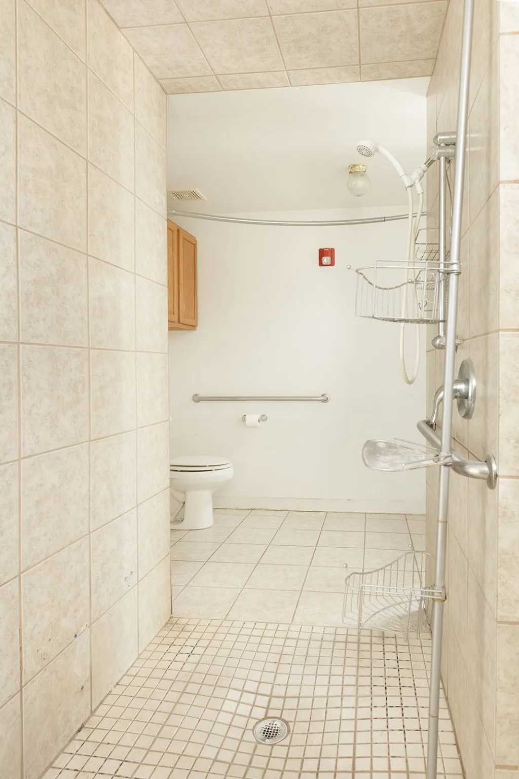 Apartment For Sale in Mc Culloch County , 104 E Fifth Street, Brady, Texas 76825, 0, 0, Garage spaces, 3,998 Sqft, built in 1965, mls#21163786, Real Estate Agent in Brady, Homes For Sale in Mc Culloch county, Homes For Sale in Brady, Realtor in Brady Texas, Real Estate Brokerage Independent Realty Texas, Luminita Cordes Realtor