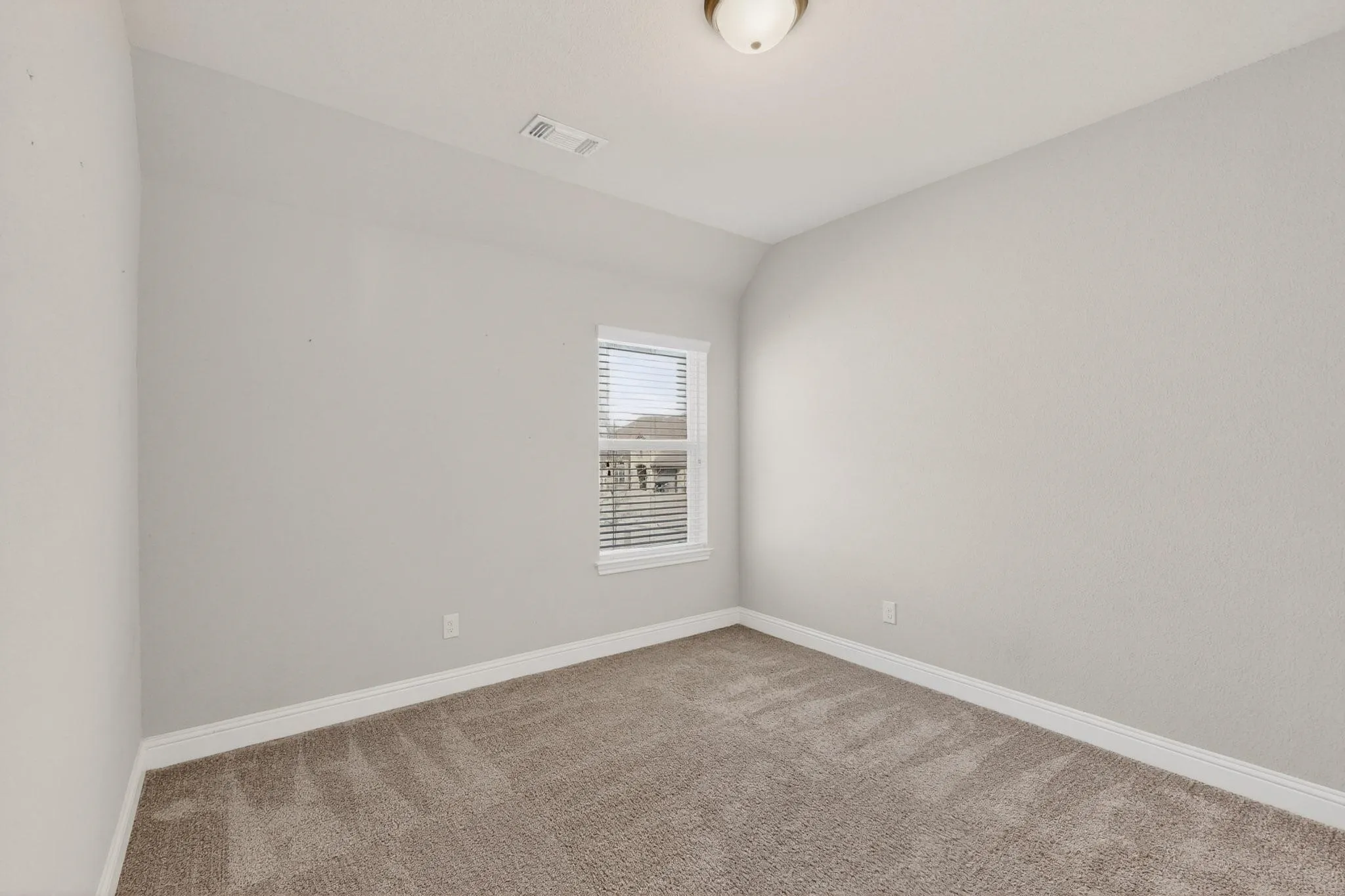 Single Family Residence For Sale in Tarrant County , 1025 Merion Drive, Fort Worth, Texas 76028, 4 Bedroom, 4 Bathroom, 2 Garage spaces, 3,675 Sqft, built in 2018, mls#21141806, Real Estate Agent in Fort Worth, Homes For Sale in Tarrant county, Homes For Sale in Fort Worth, Realtor in Fort Worth Texas, Real Estate Brokerage Independent Realty Texas, Luminita Cordes Realtor
