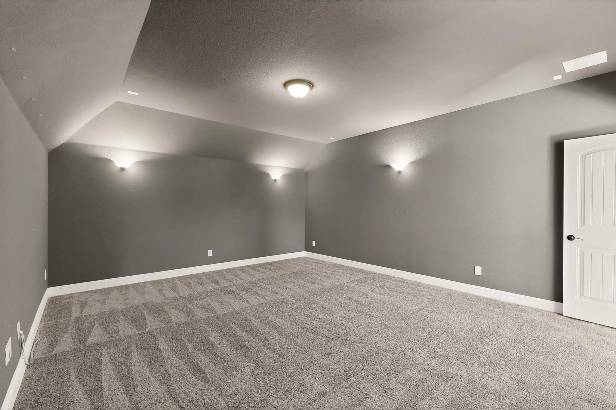 Single Family Residence For Sale in Tarrant County , 1025 Merion Drive, Fort Worth, Texas 76028, 4 Bedroom, 4 Bathroom, 2 Garage spaces, 3,675 Sqft, built in 2018, mls#21141806, Real Estate Agent in Fort Worth, Homes For Sale in Tarrant county, Homes For Sale in Fort Worth, Realtor in Fort Worth Texas, Real Estate Brokerage Independent Realty Texas, Luminita Cordes Realtor