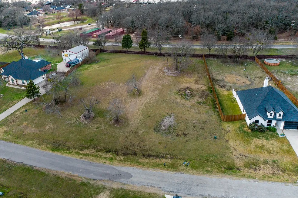 Unimproved Land For Sale in Hunt County , TBD Lot 41 Lago Vista, Quinlan, Texas 75474, 0, 0, Garage spaces, 0 Sqft, built in 0, mls#21163873, Real Estate Agent in Quinlan, Homes For Sale in Hunt county, Homes For Sale in Quinlan, Realtor in Quinlan Texas, Real Estate Brokerage Independent Realty Texas, Luminita Cordes Realtor