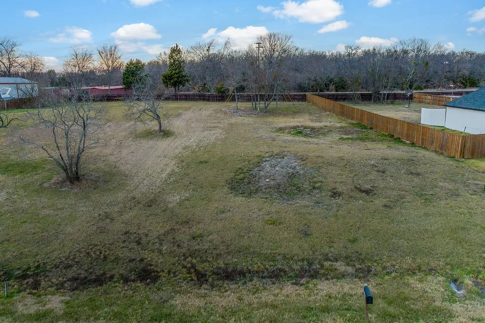 Unimproved Land For Sale in Hunt County , TBD Lot 41 Lago Vista, Quinlan, Texas 75474, 0, 0, Garage spaces, 0 Sqft, built in 0, mls#21163873, Real Estate Agent in Quinlan, Homes For Sale in Hunt county, Homes For Sale in Quinlan, Realtor in Quinlan Texas, Real Estate Brokerage Independent Realty Texas, Luminita Cordes Realtor