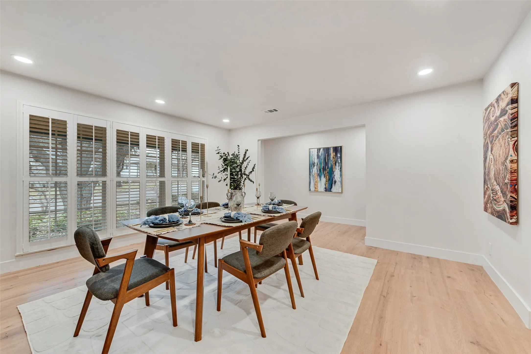 Formal Dining