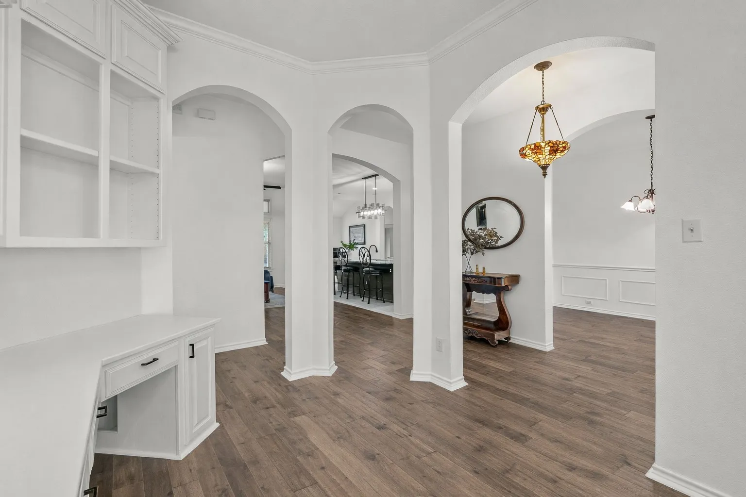 Single Family Residence For Sale in Denton County , 1011 Diane Street, Aubrey, Texas 76227, 3 Bedroom, 2 Bathroom, 2 Garage spaces, 2,273 Sqft, built in 2003, Preowned, mls#21099957, Real Estate Agent in Aubrey, Homes For Sale in Denton county, Homes For Sale in Aubrey, Realtor in Aubrey Texas, Real Estate Brokerage Independent Realty Texas, Luminita Cordes Realtor