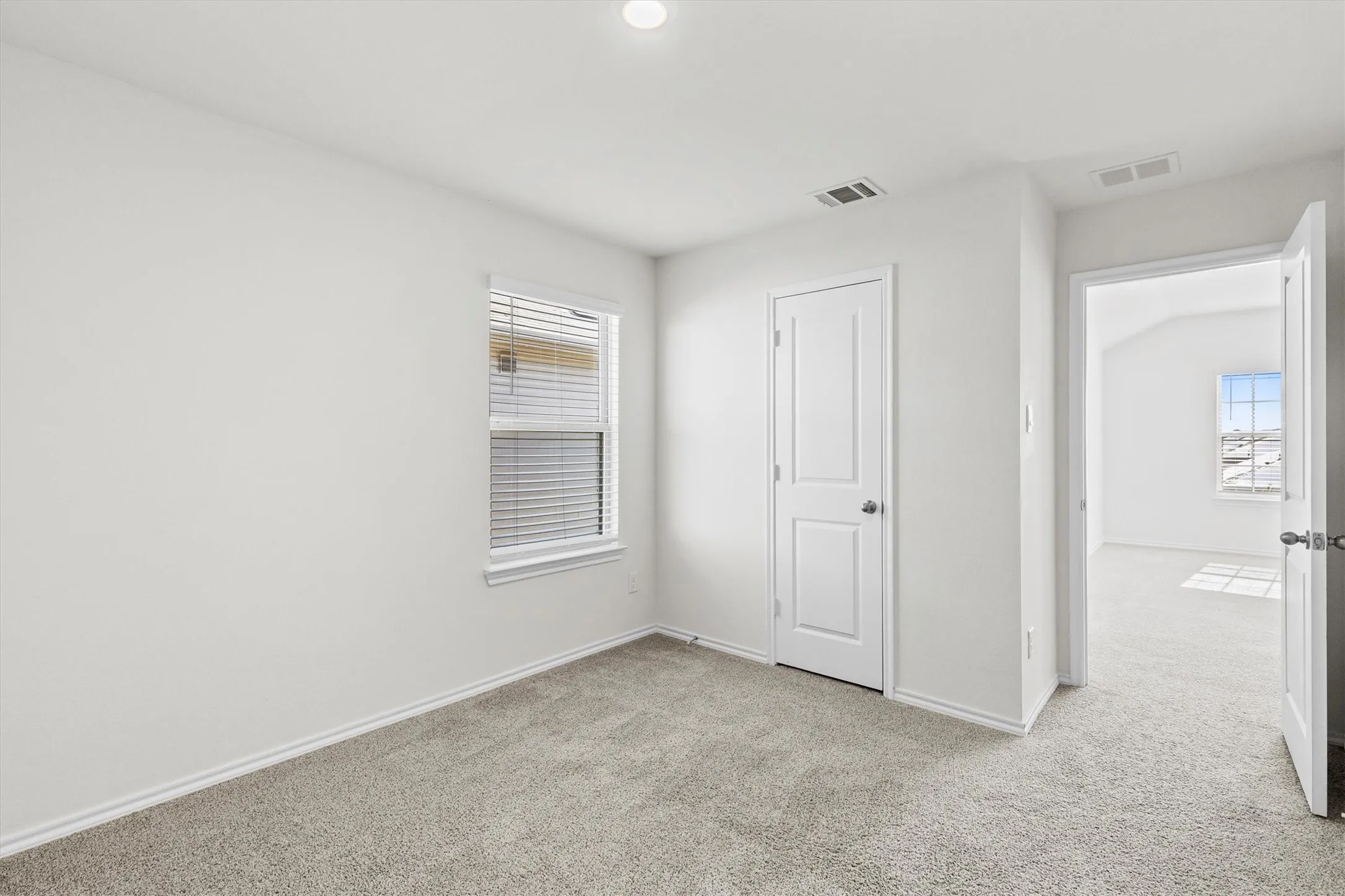 Single Family Residence For Sale in Hunt County , 809 Trough Street, Royse City, Texas 75189, 3 Bedroom, 3 Bathroom, 2 Garage spaces, 1,921 Sqft, built in 2023, mls#21163322, Real Estate Agent in Royse City, Homes For Sale in Hunt county, Homes For Sale in Royse City, Realtor in Royse City Texas, Real Estate Brokerage Independent Realty Texas, Luminita Cordes Realtor