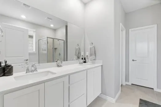 Single Family Residence For Sale in Denton County , 3018 Moccasin Lane, Aubrey, Texas 76227, 3 Bedrooms, 2 Bathrooms, 2 Garage spaces, 1,633 Sqft, built in 2023, Preowned, Price $342,000, mls#21163156, Real Estate Agent in Aubrey, Homes For Sale in Denton county, Homes For Sale in Aubrey, Realtor in Aubrey Texas, Real Estate Brokerage Independent Realty Texas, Luminita Cordes Realtor