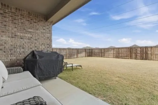 Single Family Residence For Sale in Denton County , 3018 Moccasin Lane, Aubrey, Texas 76227, 3 Bedrooms, 2 Bathrooms, 2 Garage spaces, 1,633 Sqft, built in 2023, Preowned, Price $342,000, mls#21163156, Real Estate Agent in Aubrey, Homes For Sale in Denton county, Homes For Sale in Aubrey, Realtor in Aubrey Texas, Real Estate Brokerage Independent Realty Texas, Luminita Cordes Realtor