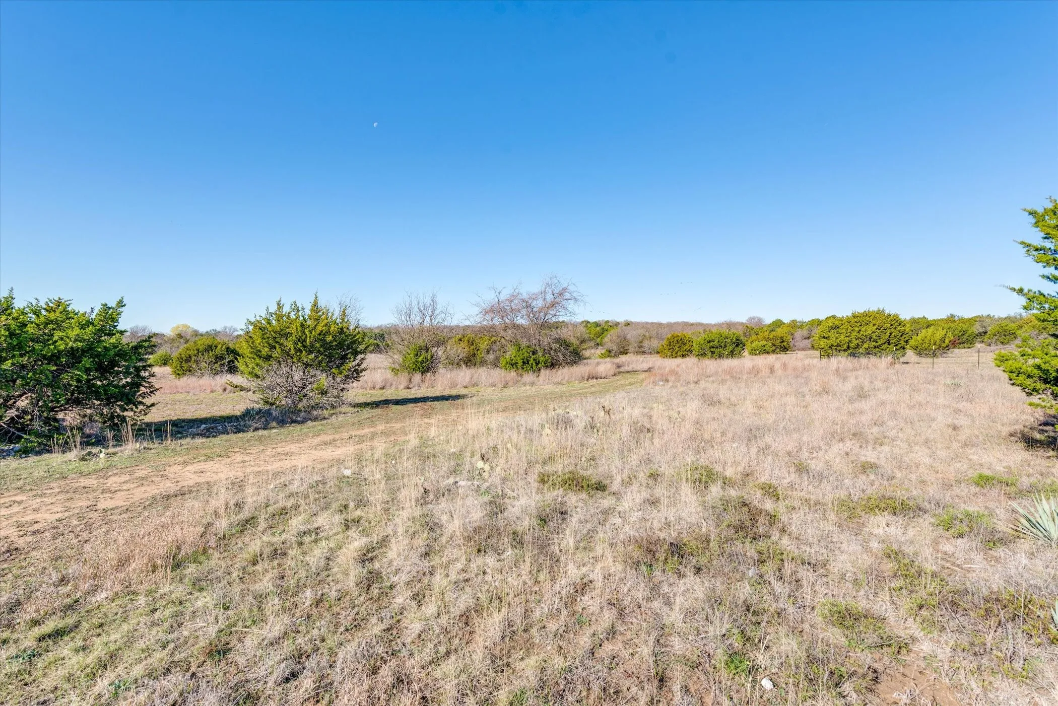 Unimproved Land For Sale in Parker County , TBD 11 Gremminger Court, Weatherford, Texas 76088, 0, 0, Garage spaces, 0 Sqft, built in 0, Price $289,900, mls#21164032, Real Estate Agent in Weatherford, Homes For Sale in Parker county, Homes For Sale in Weatherford, Realtor in Weatherford Texas, Real Estate Brokerage Independent Realty Texas, Luminita Cordes Realtor