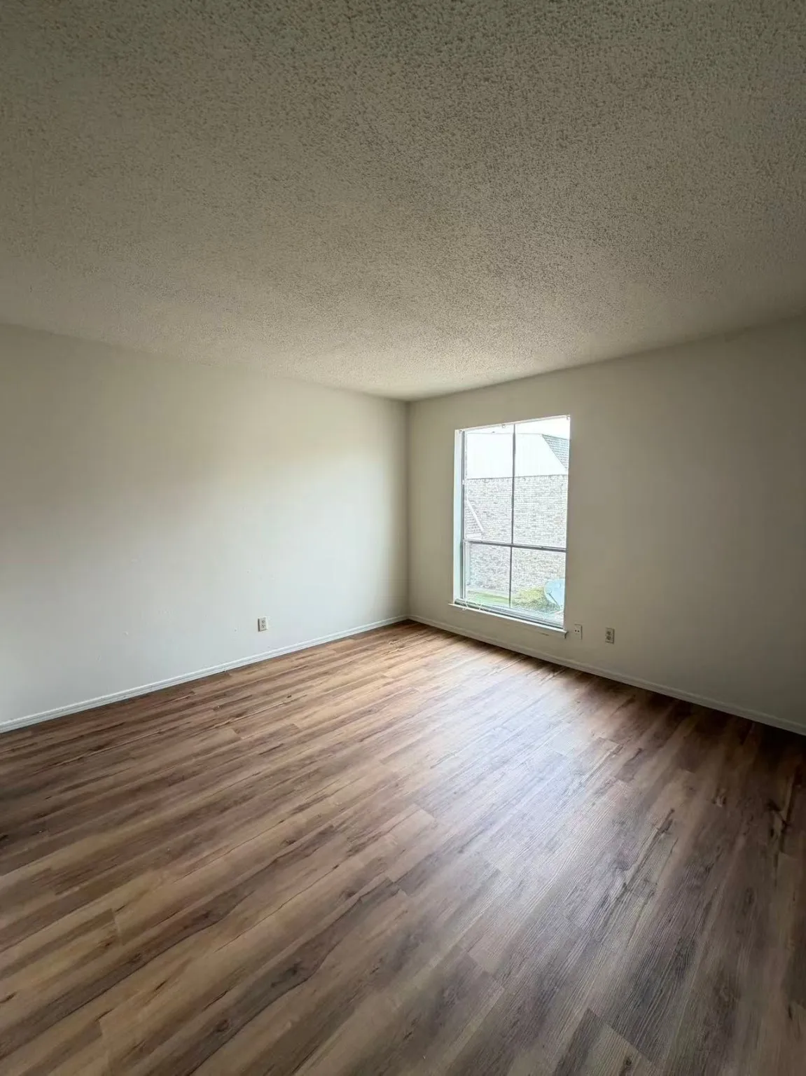 Townhouse For Sale in Dallas County , 2113 Trellis Place, Richardson, Texas 75081, 3 Bedrooms, 2 Bathrooms, Garage spaces, 1,320 Sqft, built in 1973, Price $223,000, mls#21164052, Real Estate Agent in Richardson, Homes For Sale in Dallas county, Homes For Sale in Richardson, Realtor in Richardson Texas, Real Estate Brokerage Independent Realty Texas, Luminita Cordes Realtor