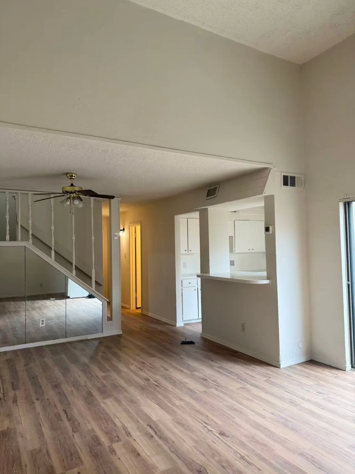 Townhouse For Sale in Dallas County , 2113 Trellis Place, Richardson, Texas 75081, 3 Bedrooms, 2 Bathrooms, Garage spaces, 1,320 Sqft, built in 1973, Price $223,000, mls#21164052, Real Estate Agent in Richardson, Homes For Sale in Dallas county, Homes For Sale in Richardson, Realtor in Richardson Texas, Real Estate Brokerage Independent Realty Texas, Luminita Cordes Realtor